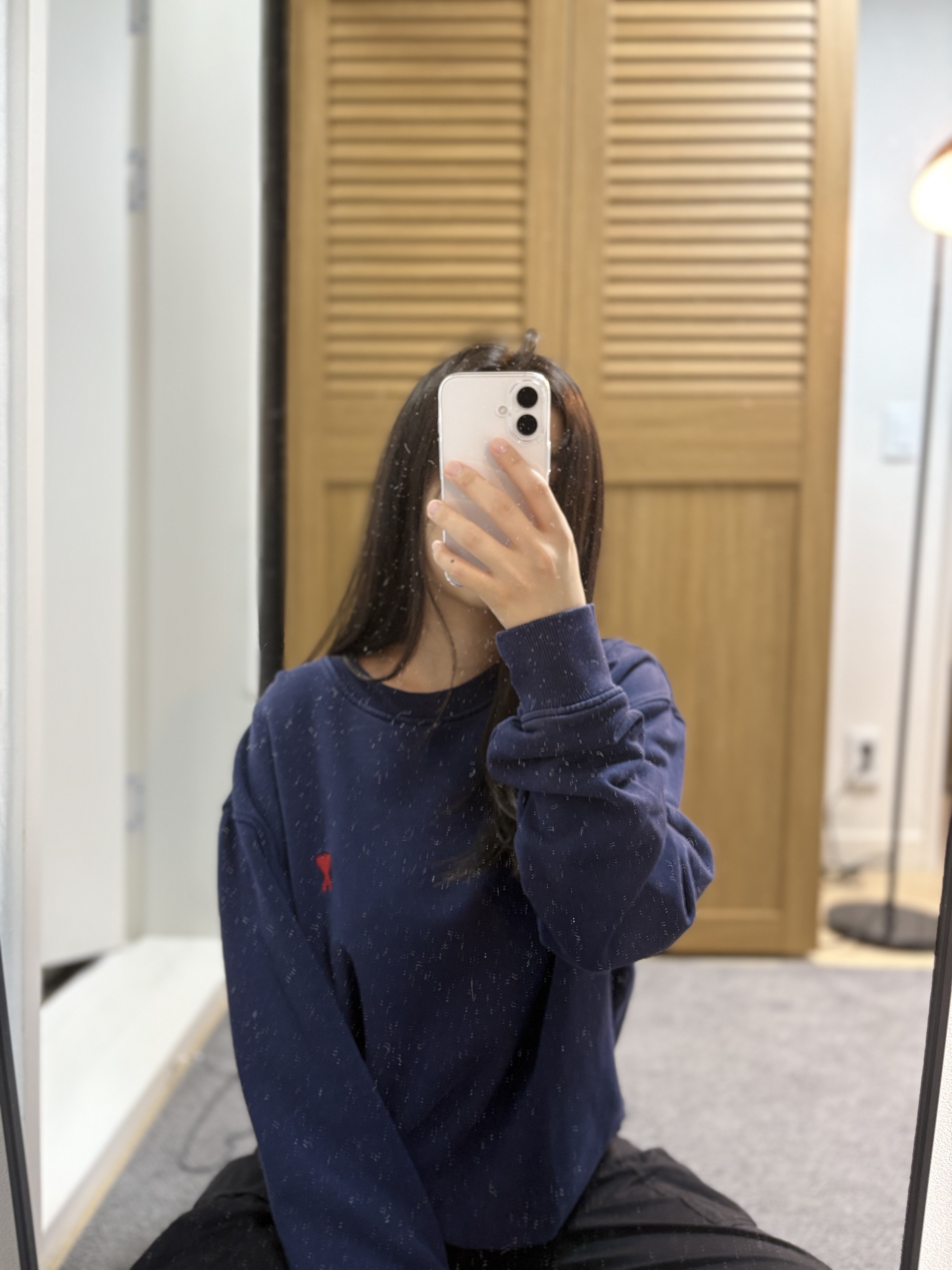 AMI de Coeur Sweatshirt Navy Marine - 21SS 착용 스타일 - 2