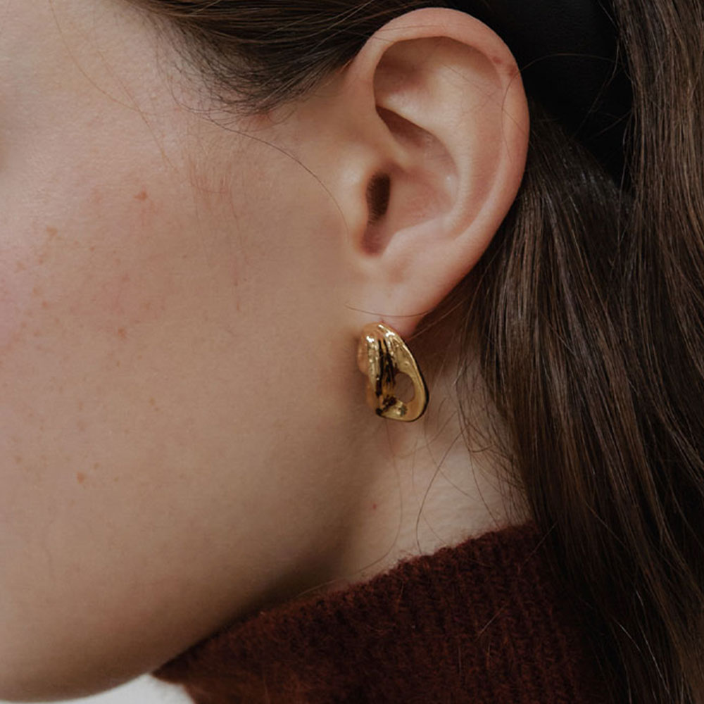 러브미몬스터 오이스터 이어링 골드(lovememonster Oyster Earrings Gold) - 5