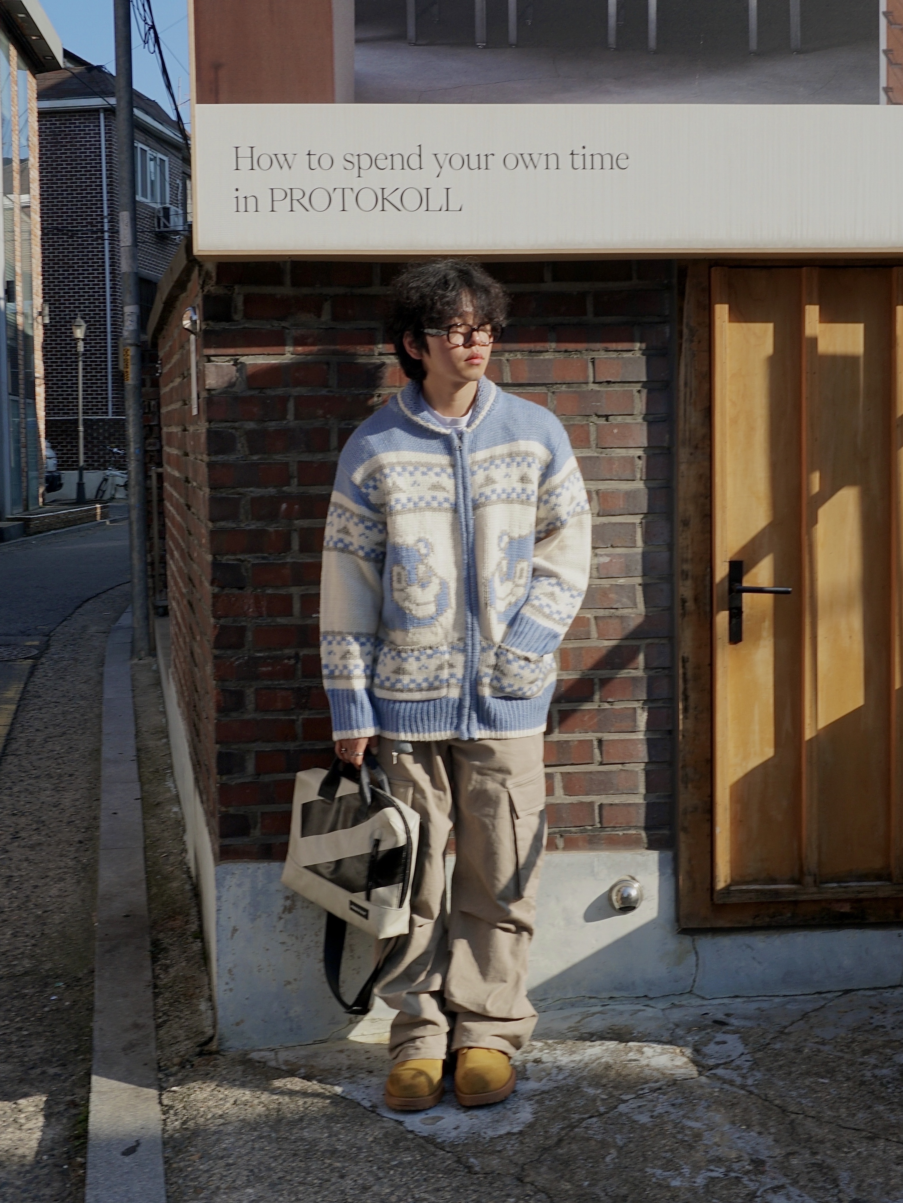 Remagine Hybrid Derby Shoes Starting Bigger Nasty Wheat, Gentle Monster x Maison Margiela MM114 Black Clear 착용 스타일 - 1