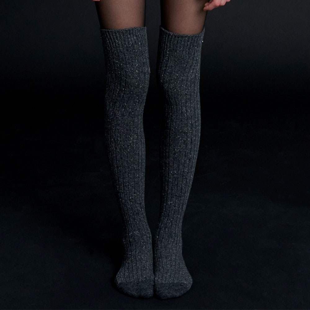 러브미몬스터 리브드 울 오버니 삭스 챠콜(lovememonster Ribbed Wool Over Knee Socks Charcoal) - 3