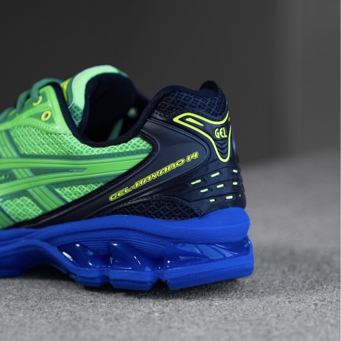 Asics x Field Trip Recordings Gel-Kayano 14 Fern Green 착용 스타일 - 3