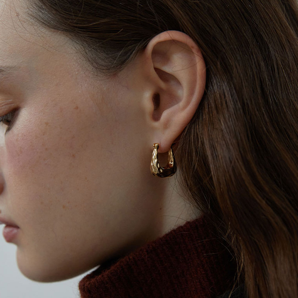 러브미몬스터 후프 이어링 골드(lovememonster Horse Hoof Earrings Gold) - 3