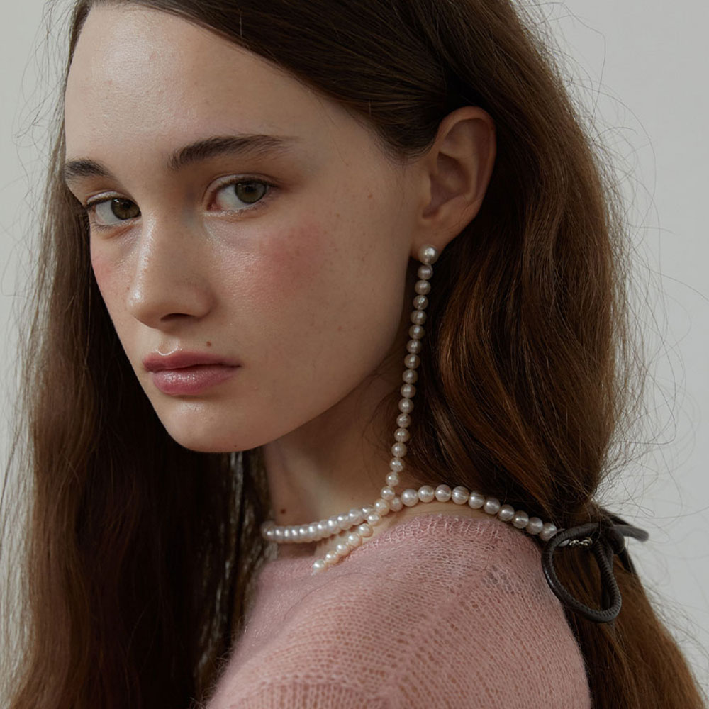 러브미몬스터 내추럴 펄 언발 이어링 아이보리(lovememonster Natural Pearl Unbal Earrings Ivory) - 3