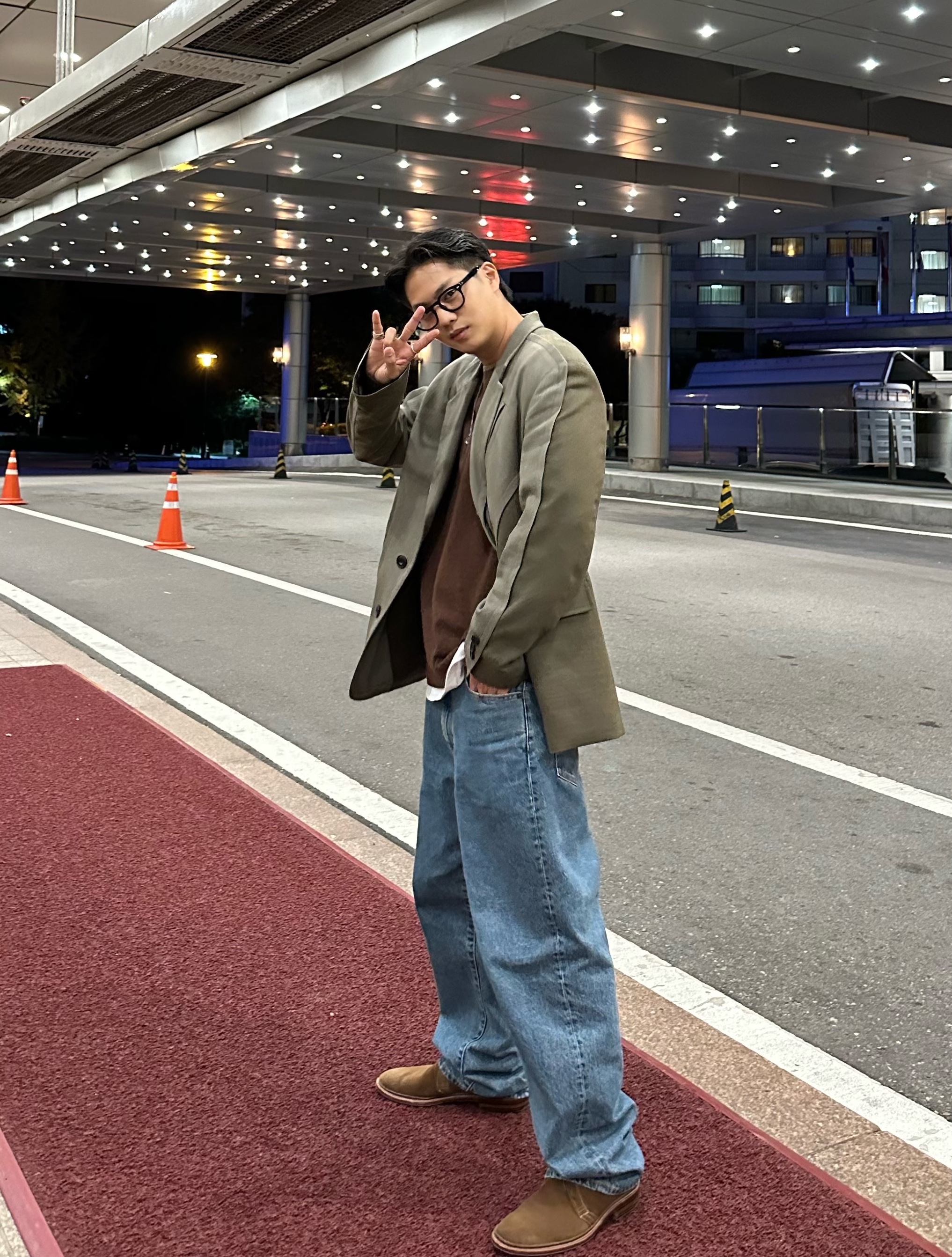 Andersson Bell Totem 22 Contrast Wool Jacket Brown, Alden 1493 Suede Unlined Chukka Boot Snuff - D 착용 스타일 - 3
