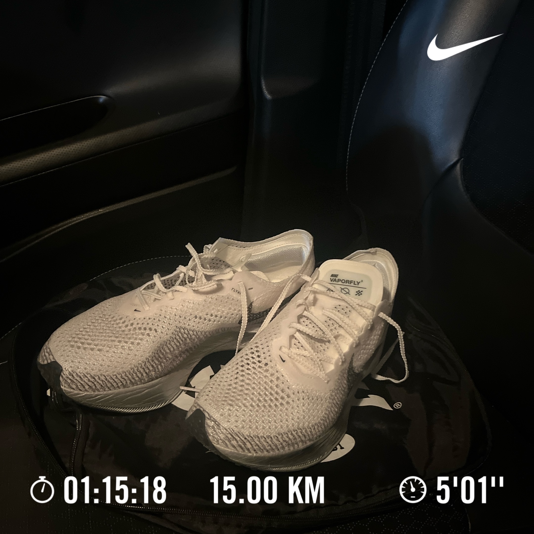 Nike ZoomX Vaporfly Next% 3 White Grey 착용 스타일