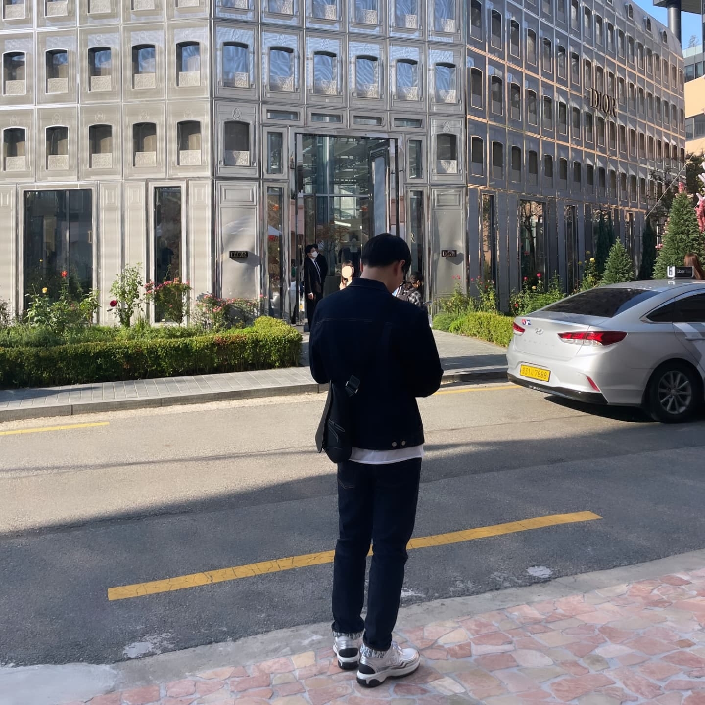 Dior Oblique Raw Cotton Denim Blouson Blue, Dior Raw Cotton Denim Long Slim-Fit Dior Oblique Jeans Blue 착용 스타일 - 2