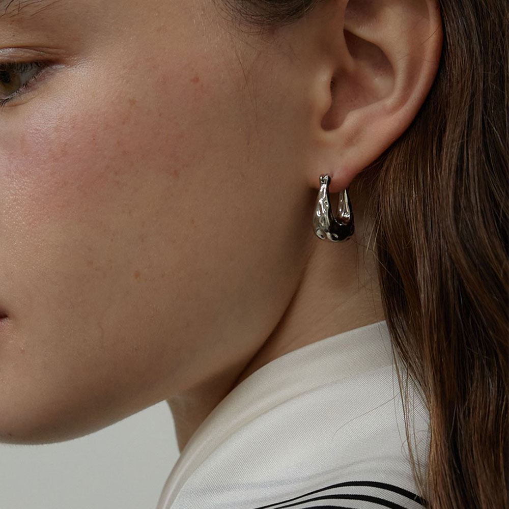 러브미몬스터 후프 이어링 실버(lovememonster Horse Hoof Earrings Silver) - 4