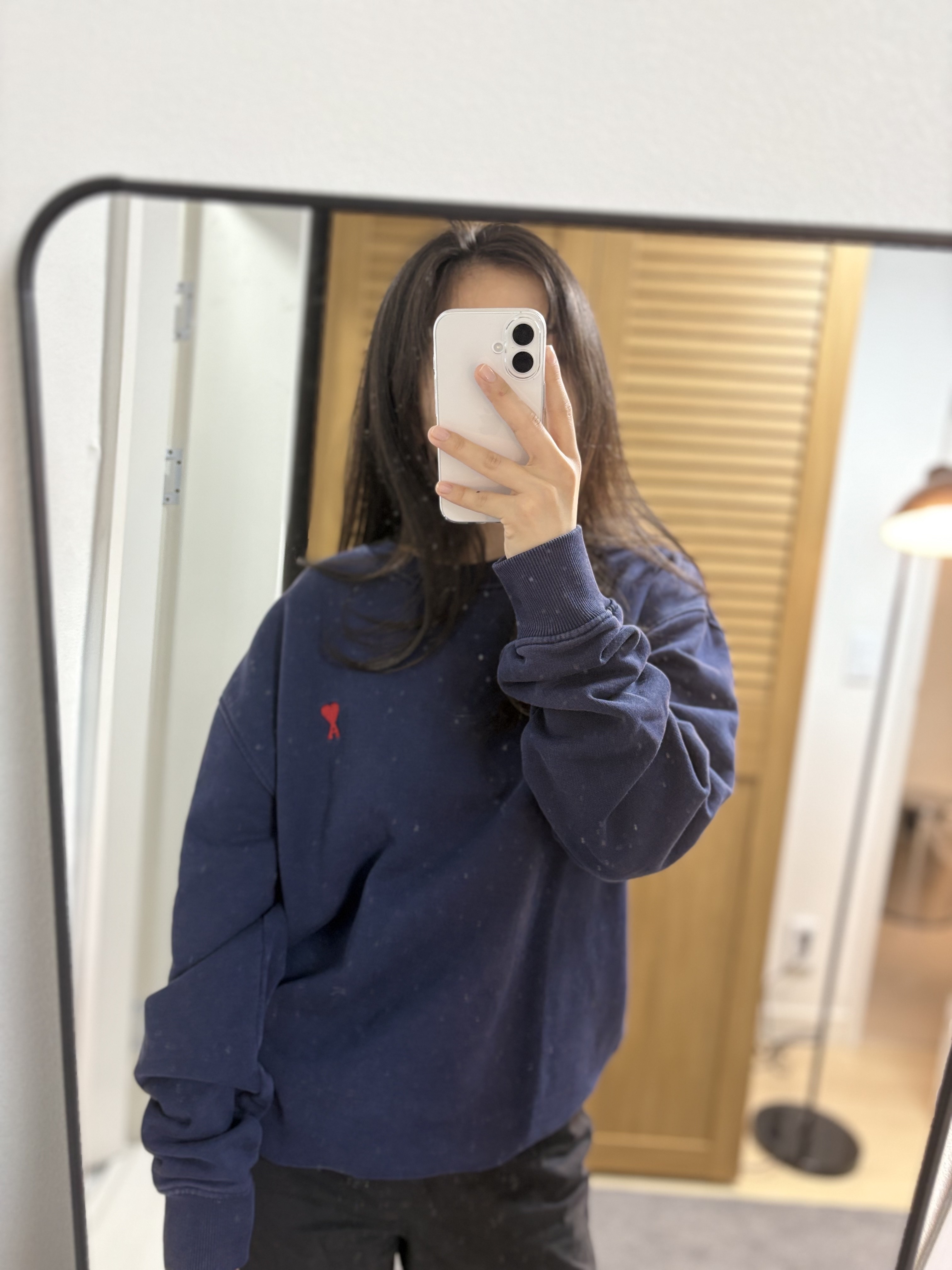 AMI de Coeur Sweatshirt Navy Marine - 21SS 착용 스타일 - 3