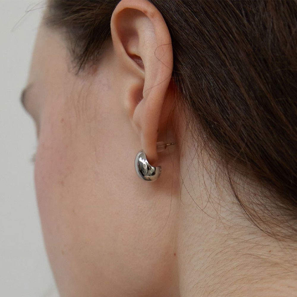 러브미몬스터 미니멀 에그 이어링 실버(lovememonster Minimal Egg Earrings Silver) - 4