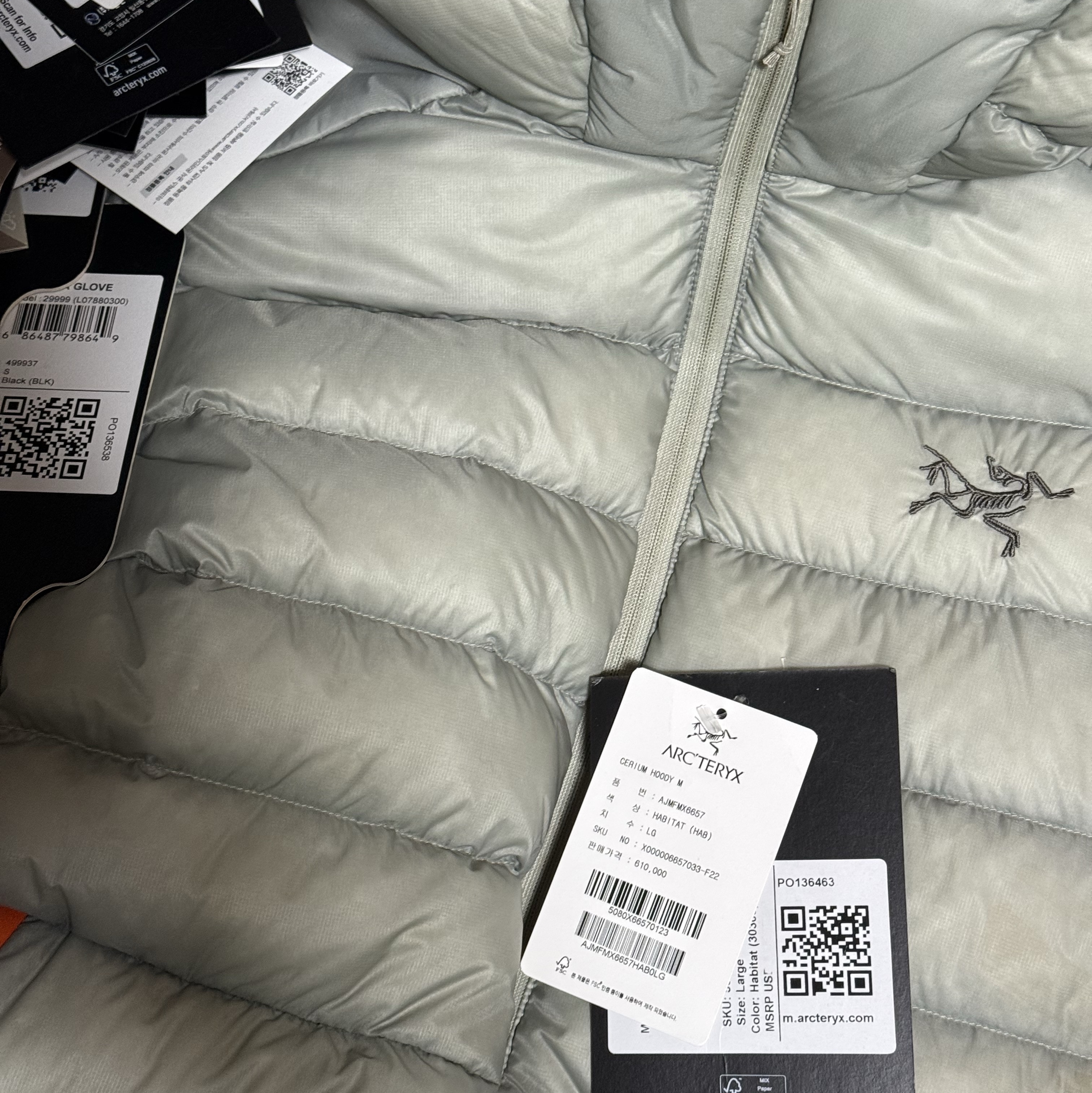 Arc'teryx Cerium Hoody Habitat 착용 스타일 - 1