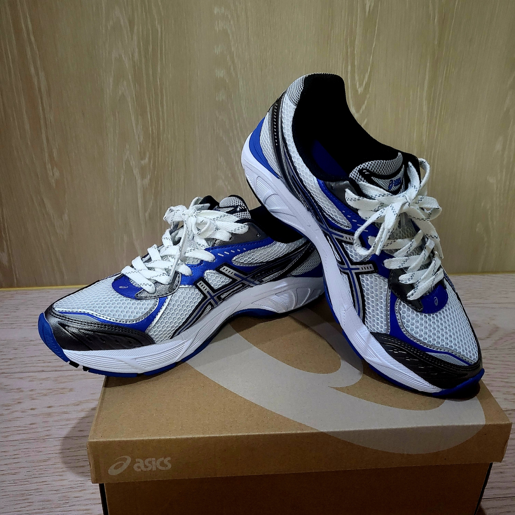 Asics GT-2160 White Illusion Blue 착용 스타일 - 2