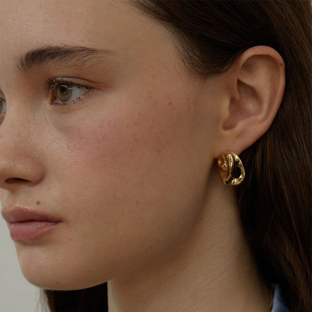 러브미몬스터 오이스터 이어링 골드(lovememonster Oyster Earrings Gold) - 2