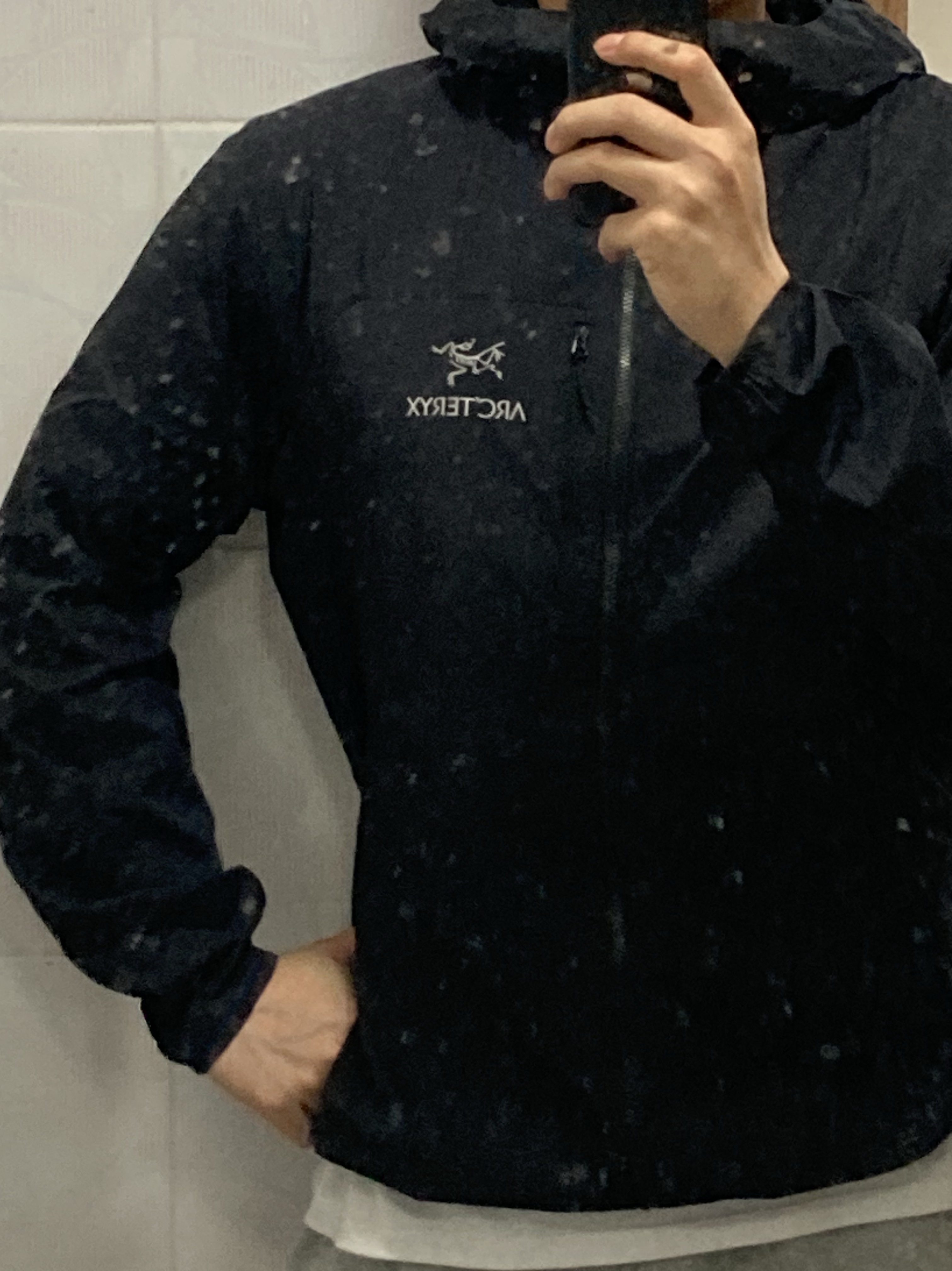 Arc'teryx Squamish Hoody Black 착용 스타일