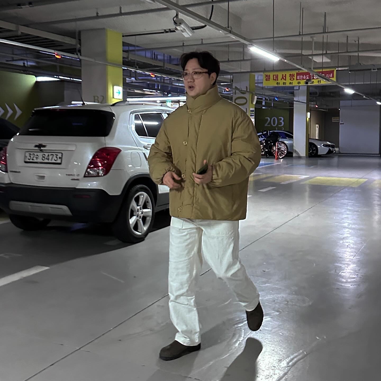 Lemaire Technical Cotton Puffer Blouson Ochre Khaki 착용 스타일 - 2