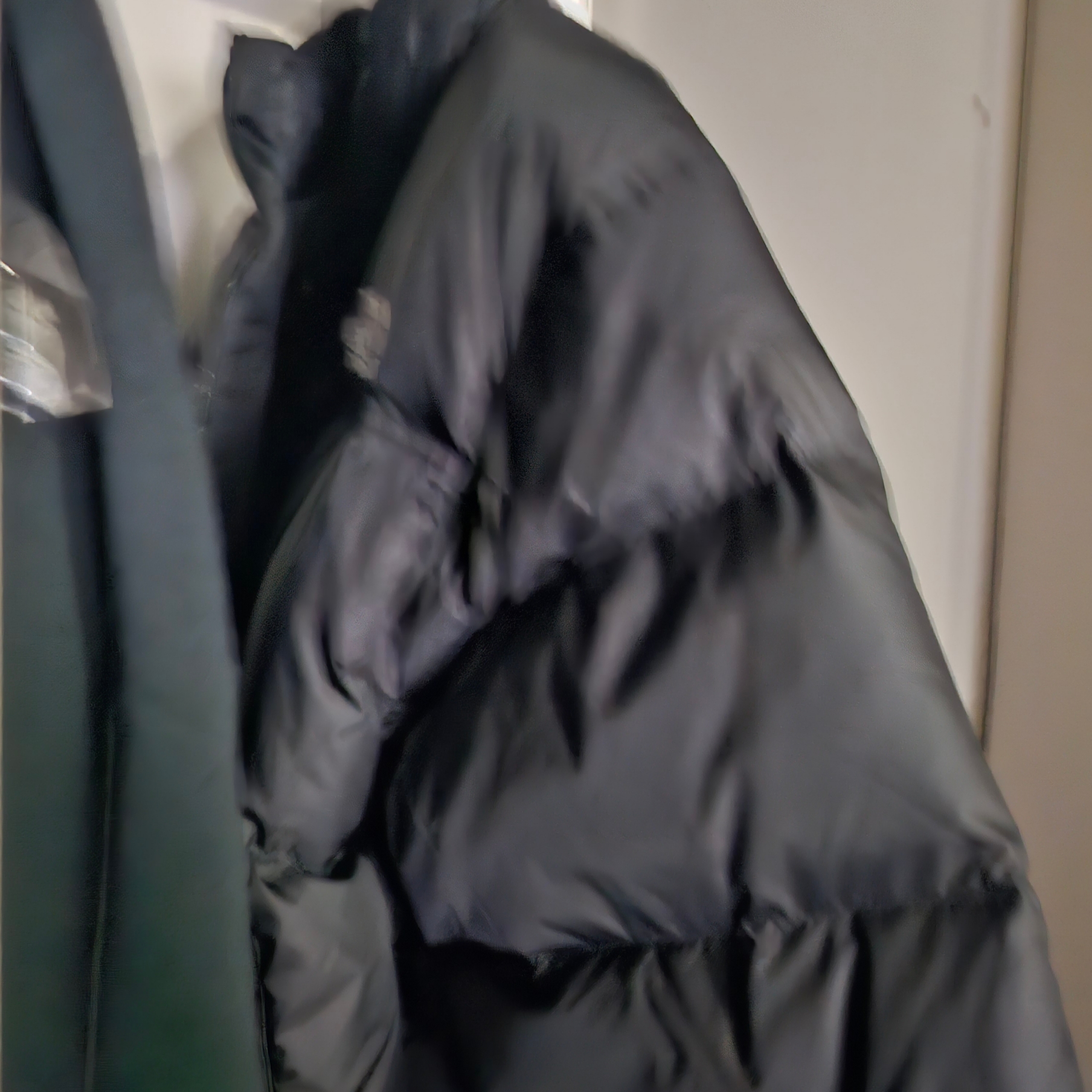 Supreme x The North Face Split Nuptse Jacket Black - 24SS 착용 스타일