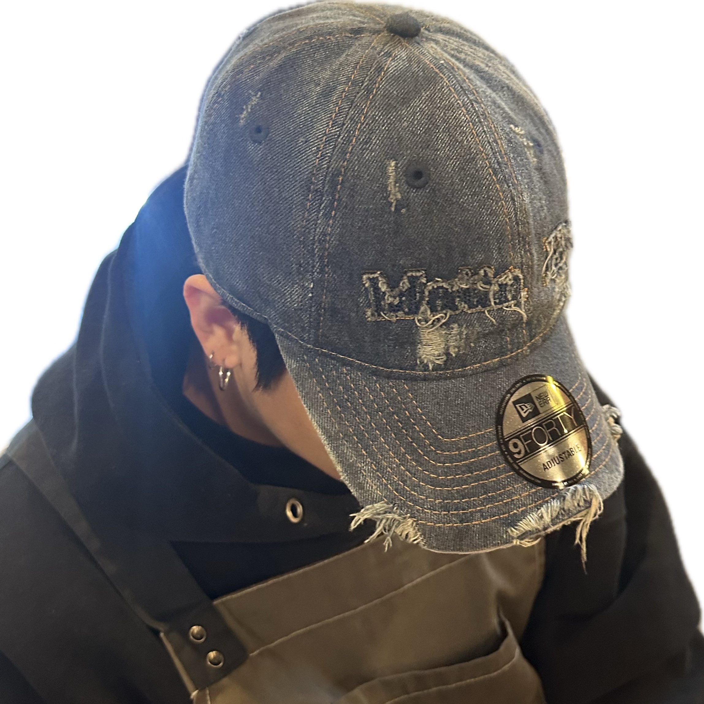 New Era x Matin Kim 940unst Denim Basic Ball Cap Dark Blue 착용 스타일 - 2