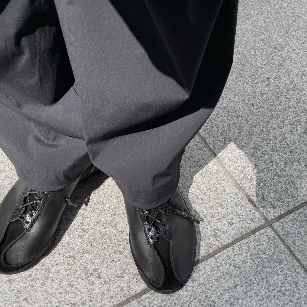 Our Legacy Klove Leather Black 착용 스타일 - 1