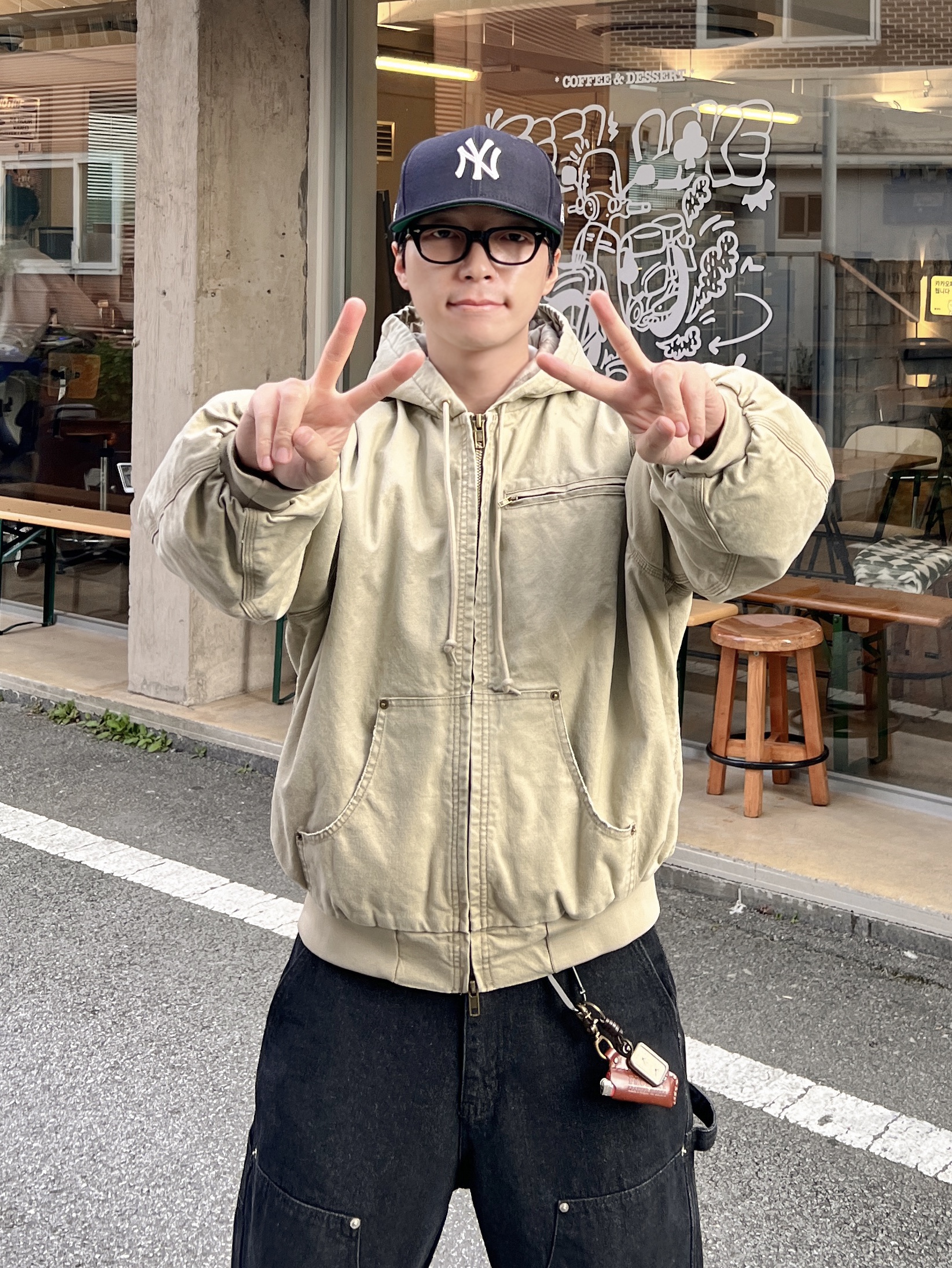 Thisisneverthat x New Era x MLB New York Yankees 59Fifty Classic Navy, (W) Nike Air Force 1 '07 Cacao Wow 착용 스타일 - 1