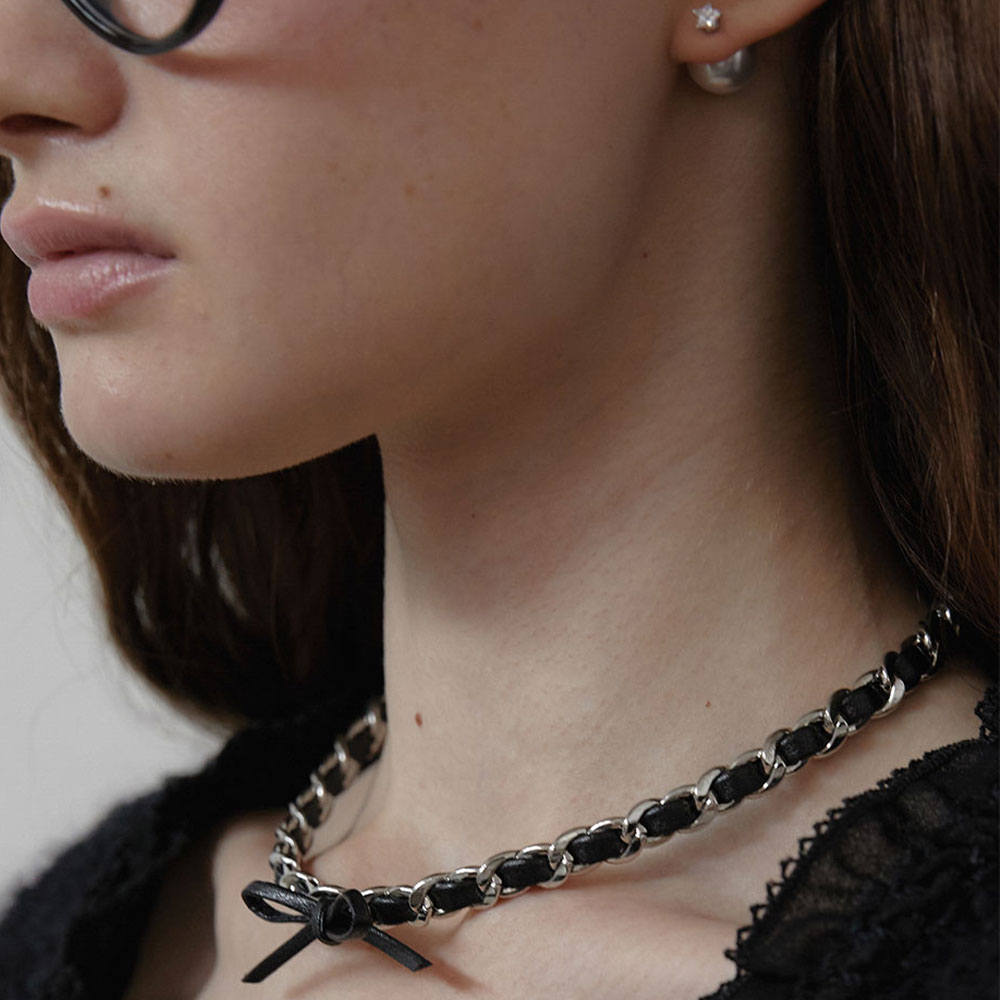 러브미몬스터 시크 가족 리본 체인 넥크리스 블랙(lovememonster Chic Leather Ribbon Chain Necklace Black) - 5