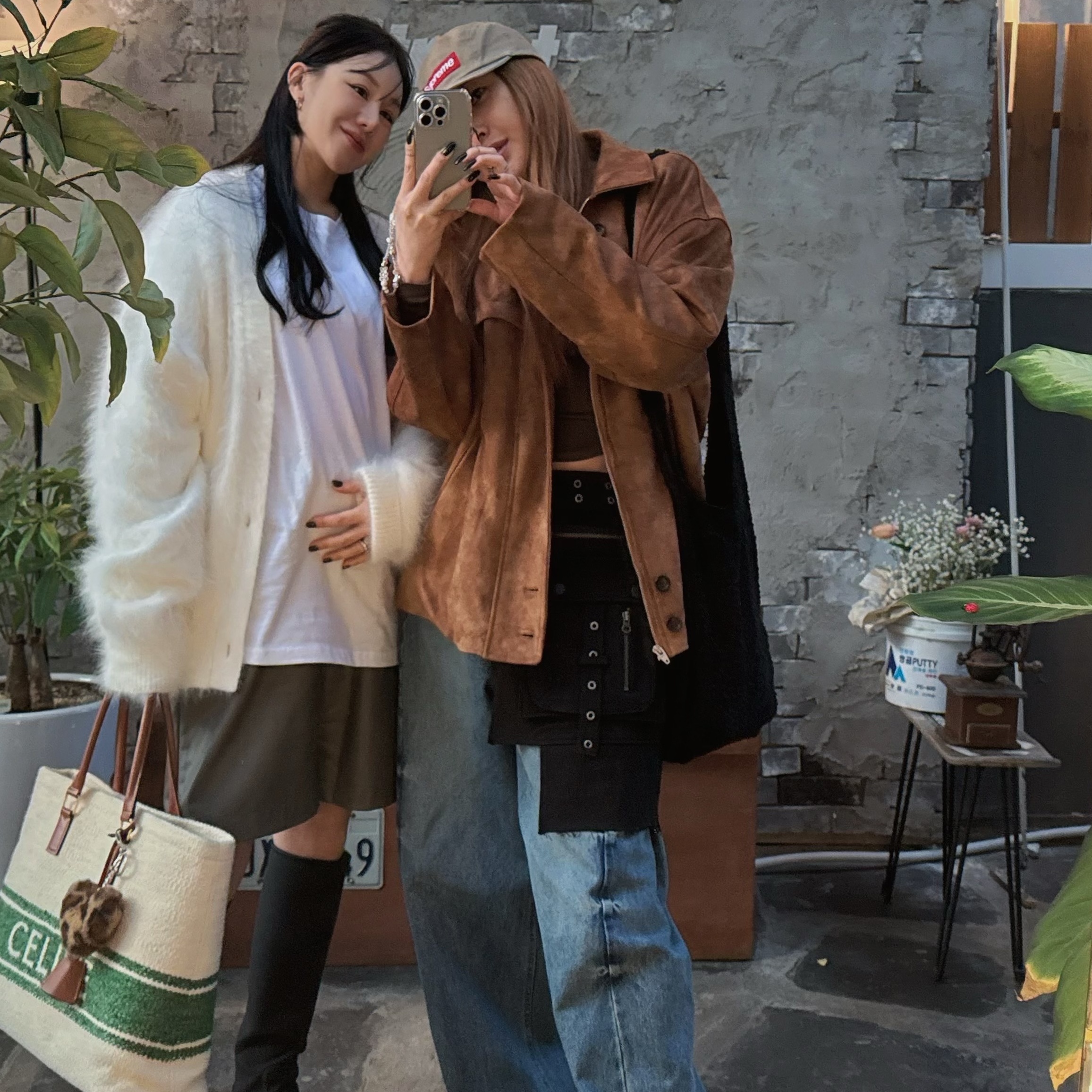 Vacant Archive Bajess Layered Skirt Belt Black, Supreme Washed Chino Twill Camp Cap Tan - 24FW 착용 스타일