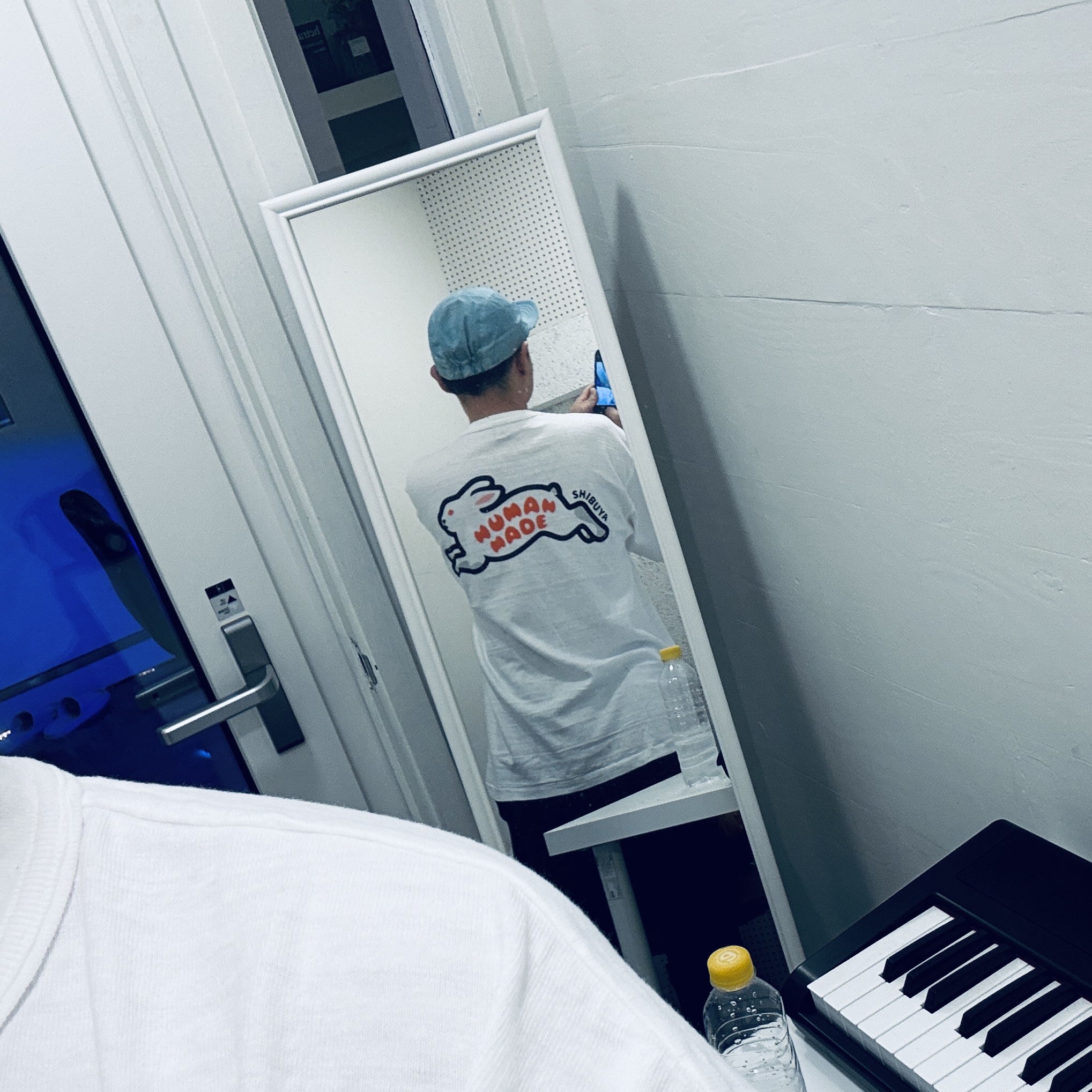 Human Made Pocket T-Shirt White - Shibuya Parco Store Exclusive 착용 스타일