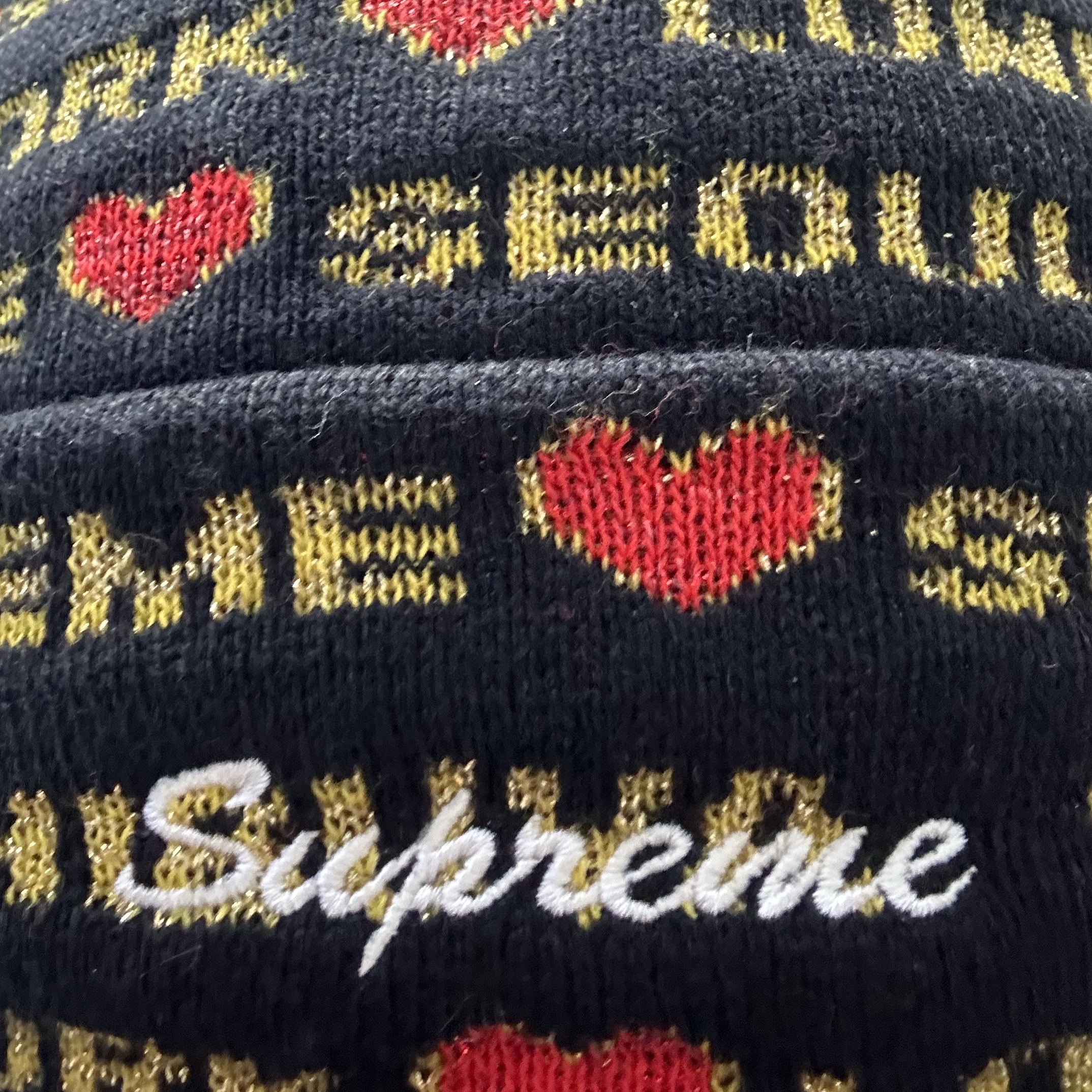Supreme Hearts Beanie Brown - 24FW 착용 스타일