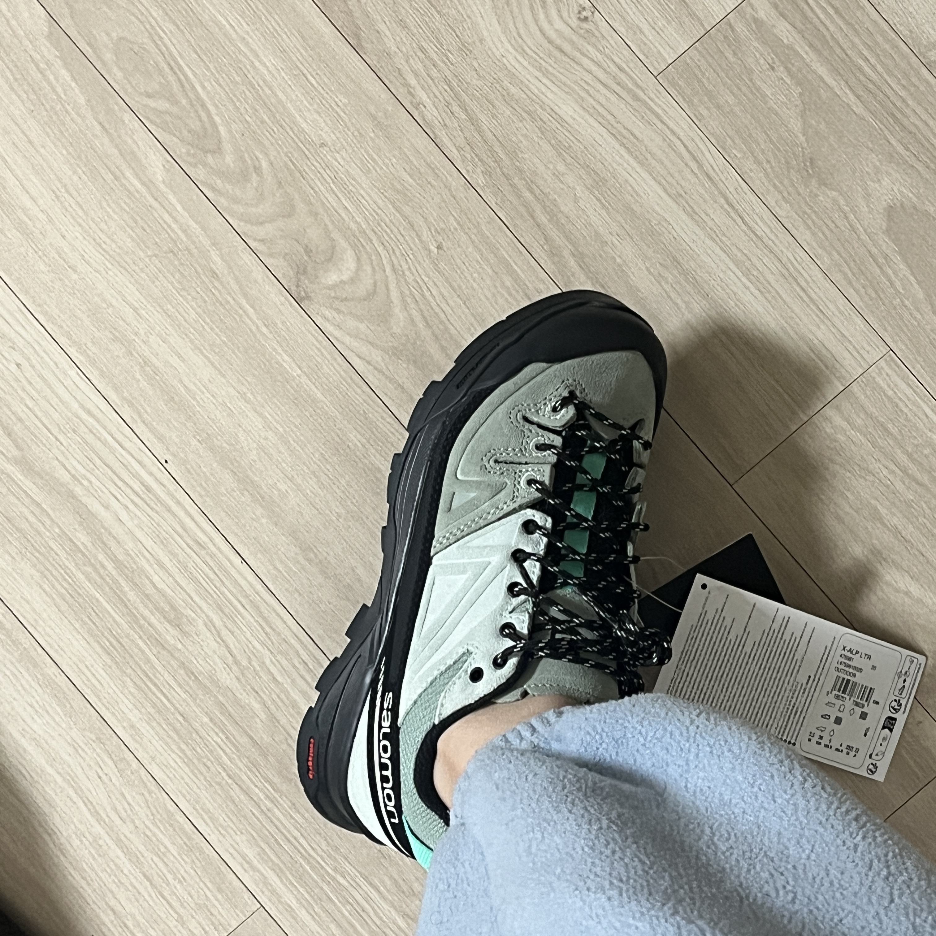 Salomon X-Alp Leather Black Green Milieu 착용 스타일 - 1