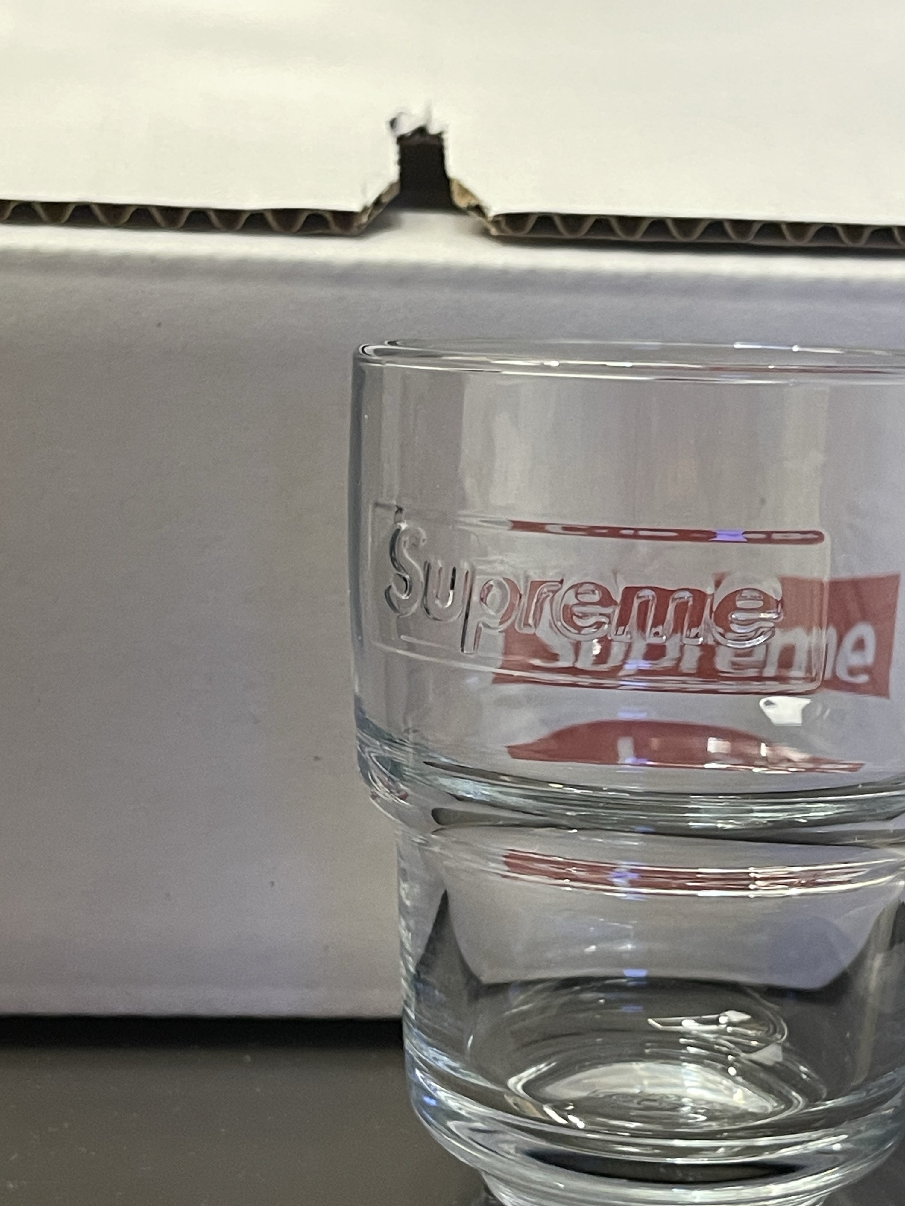 Supreme x La Rochere Water Glasses Clear (Set of 6) - 24FW 착용 스타일 - 2