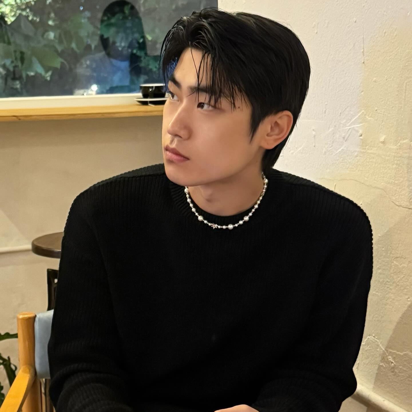 Scudo White Pearl Sea Star Necklace 착용 스타일 - 1