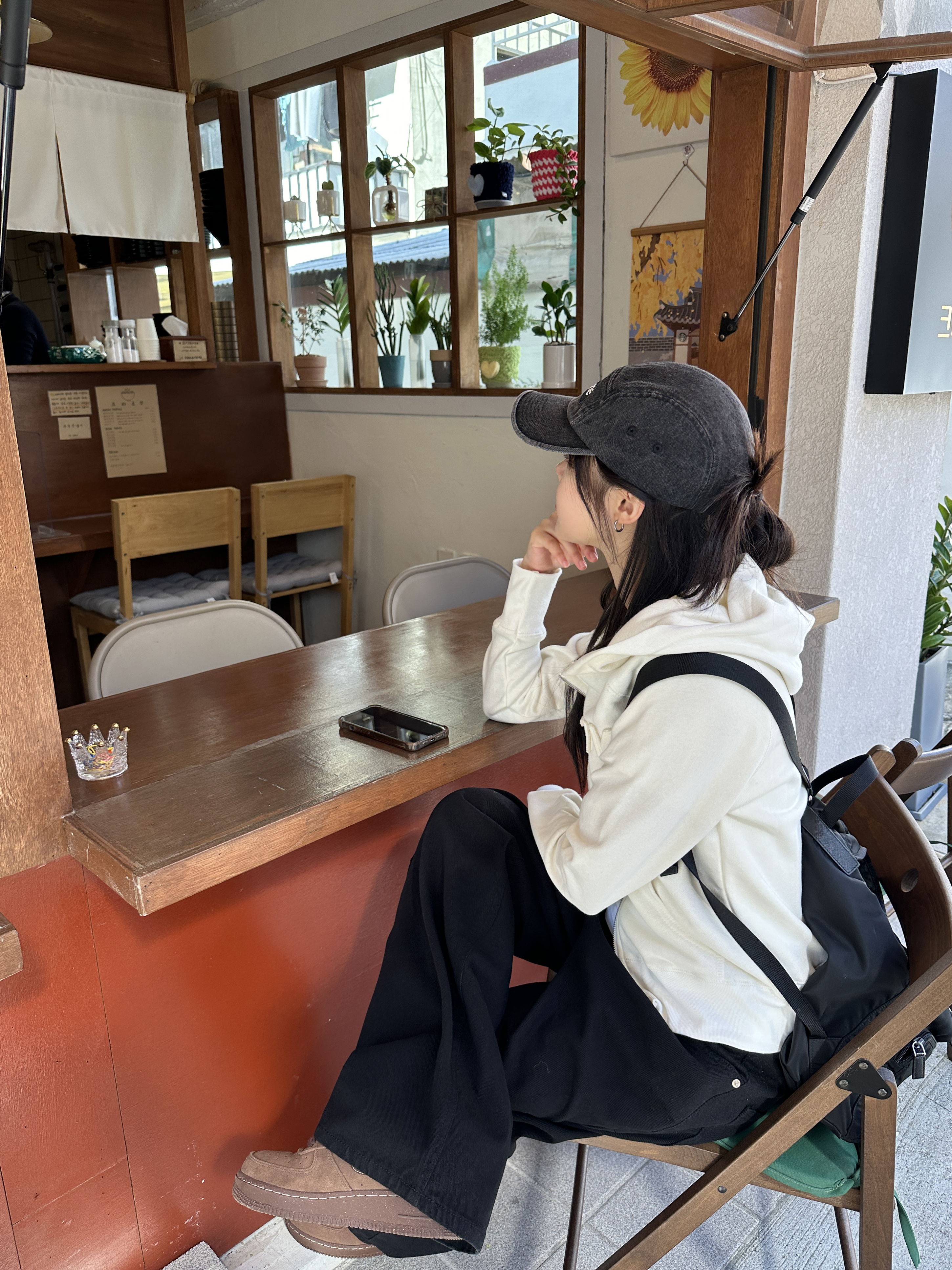 Supreme Washed Chino Twill Camp Cap Black - 25SS, Prada Pocono Backpack Black 착용 스타일 - 2
