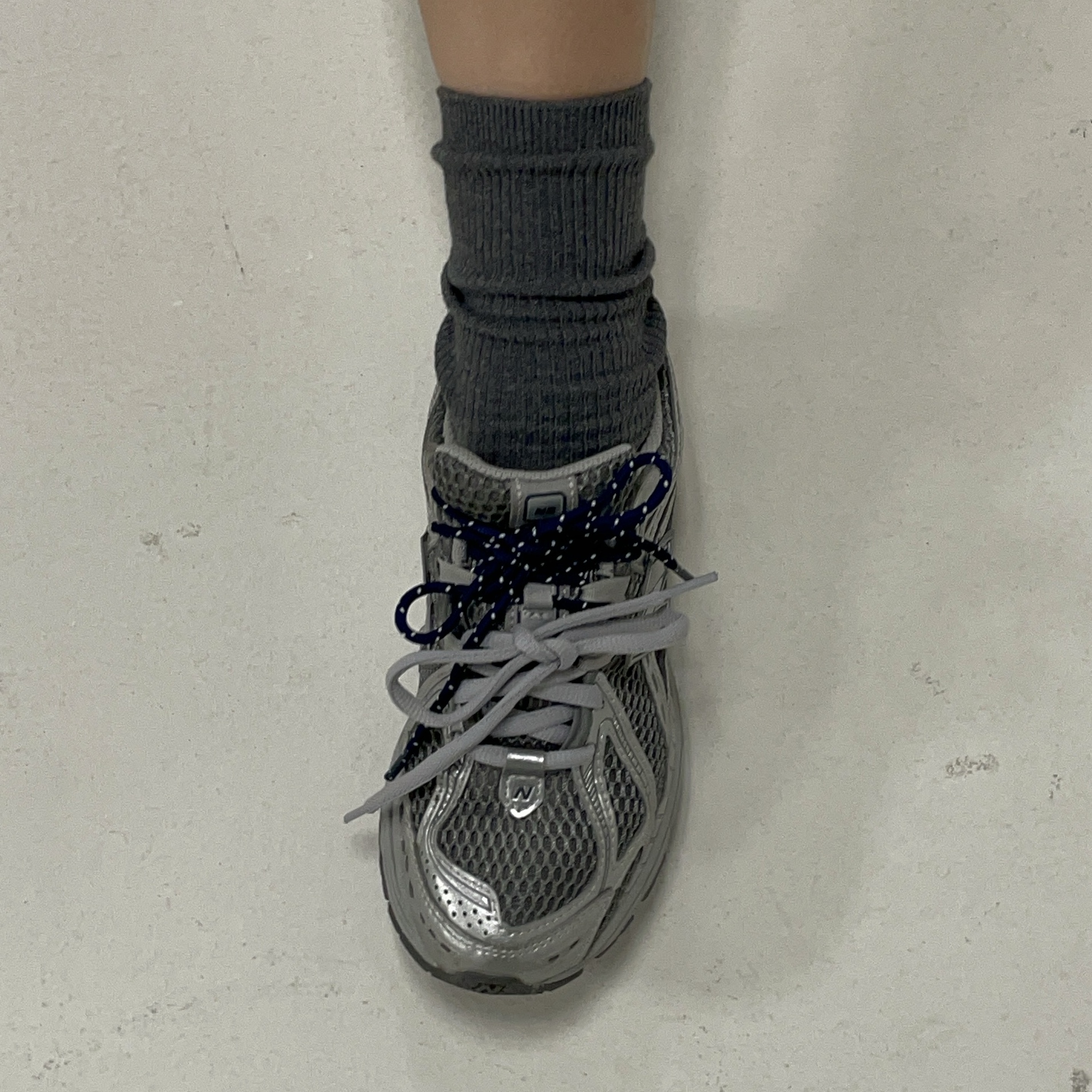 New Balance 1906R Harbor Grey Silver Metalic 착용 스타일