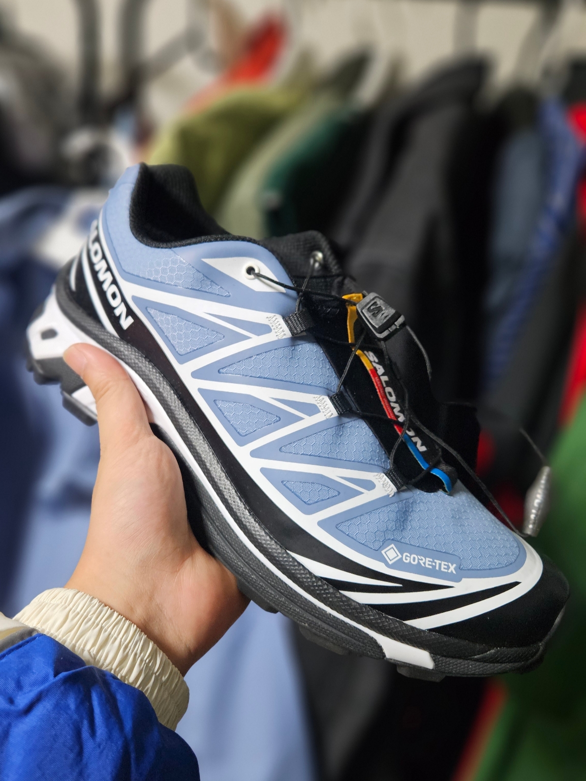 Salomon XT-6 GTX Black Infinity 착용 스타일 - 2