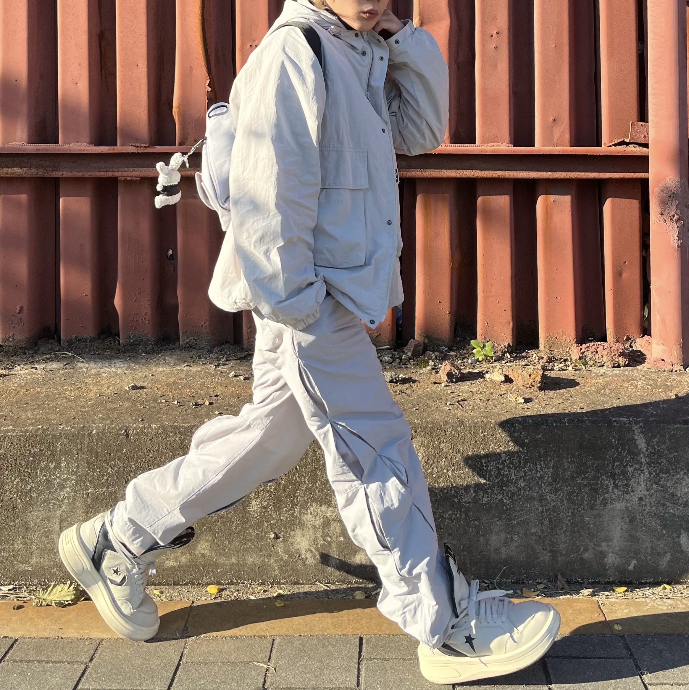 Converse x Drkshdw Turbowpn Pelican 착용 스타일 - 2
