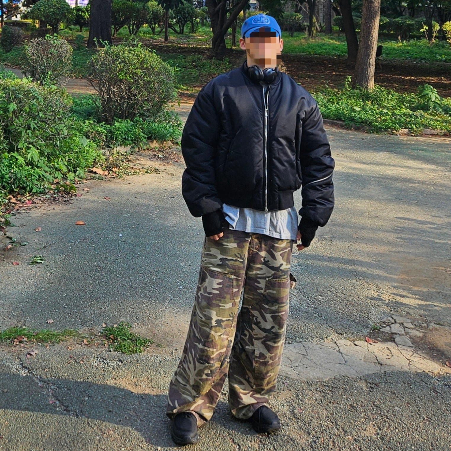 On Running x Post Archive Faction (Paf) Cloudmonster 2 Black Magnet 착용 스타일 - 1