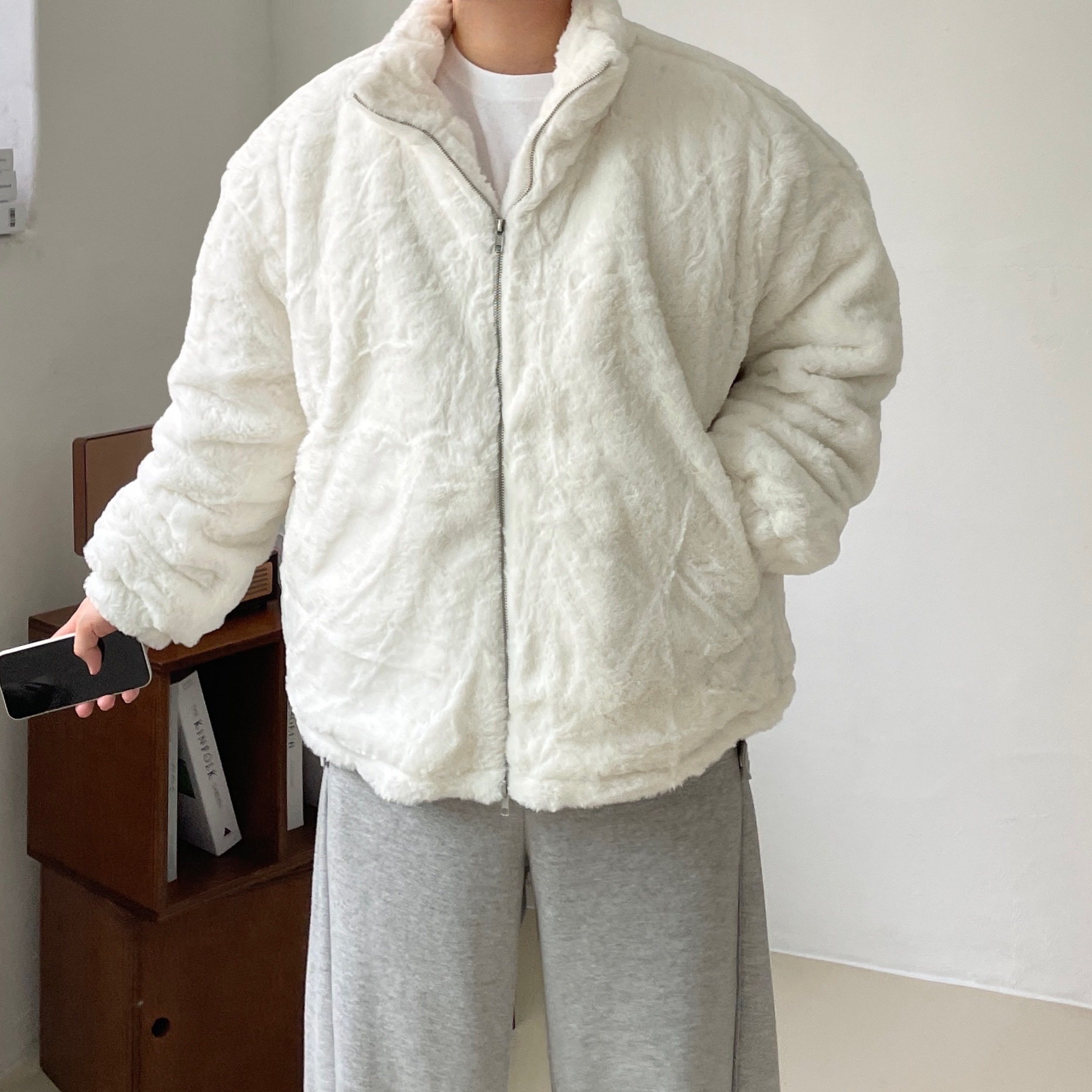 Nike Air Force 1 '07 Low White 착용 스타일 - 2