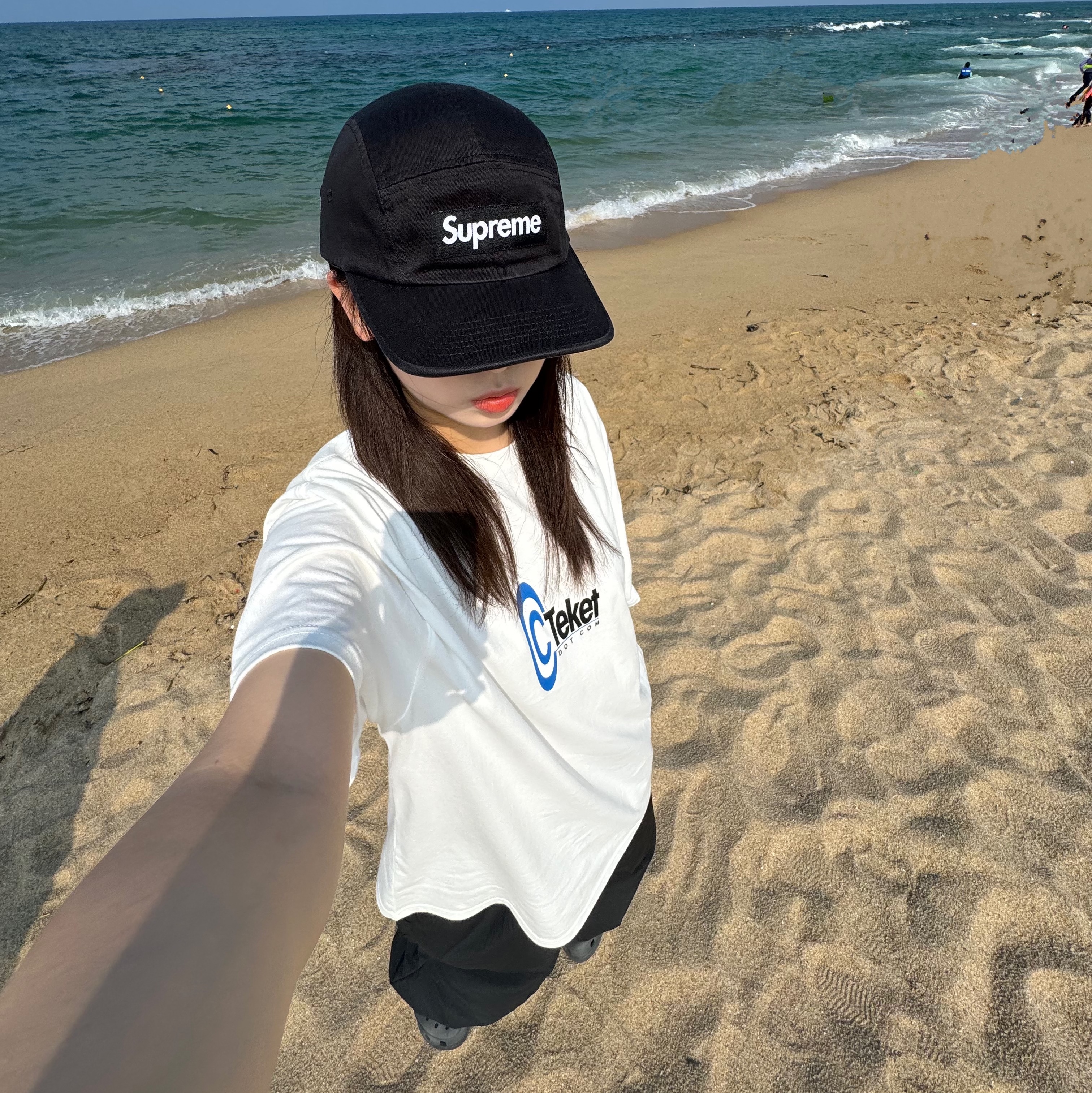 Supreme Washed Chino Twill Camp Cap Black - 24SS, (W) Crocs Classic Platform Clog Black 착용 스타일 - 1