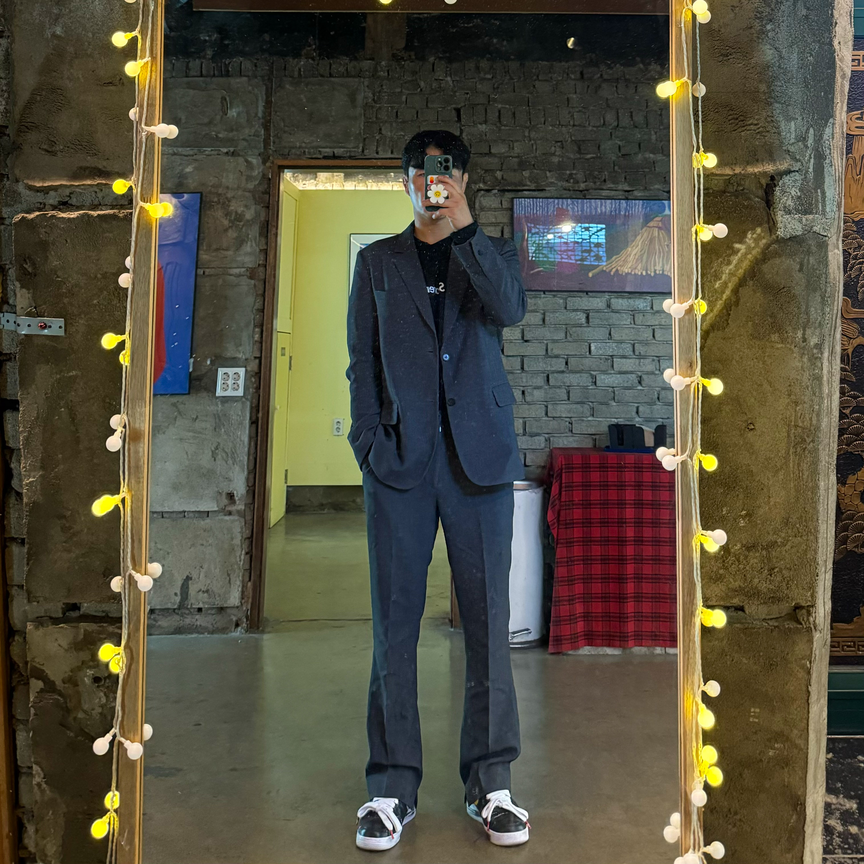 Nike x Peaceminusone Air Force 1 Low Para-Noise 3.0 Black and Multicolor, Supreme Box Logo L/S T-Shirt Navy - 20FW 착용 스타일