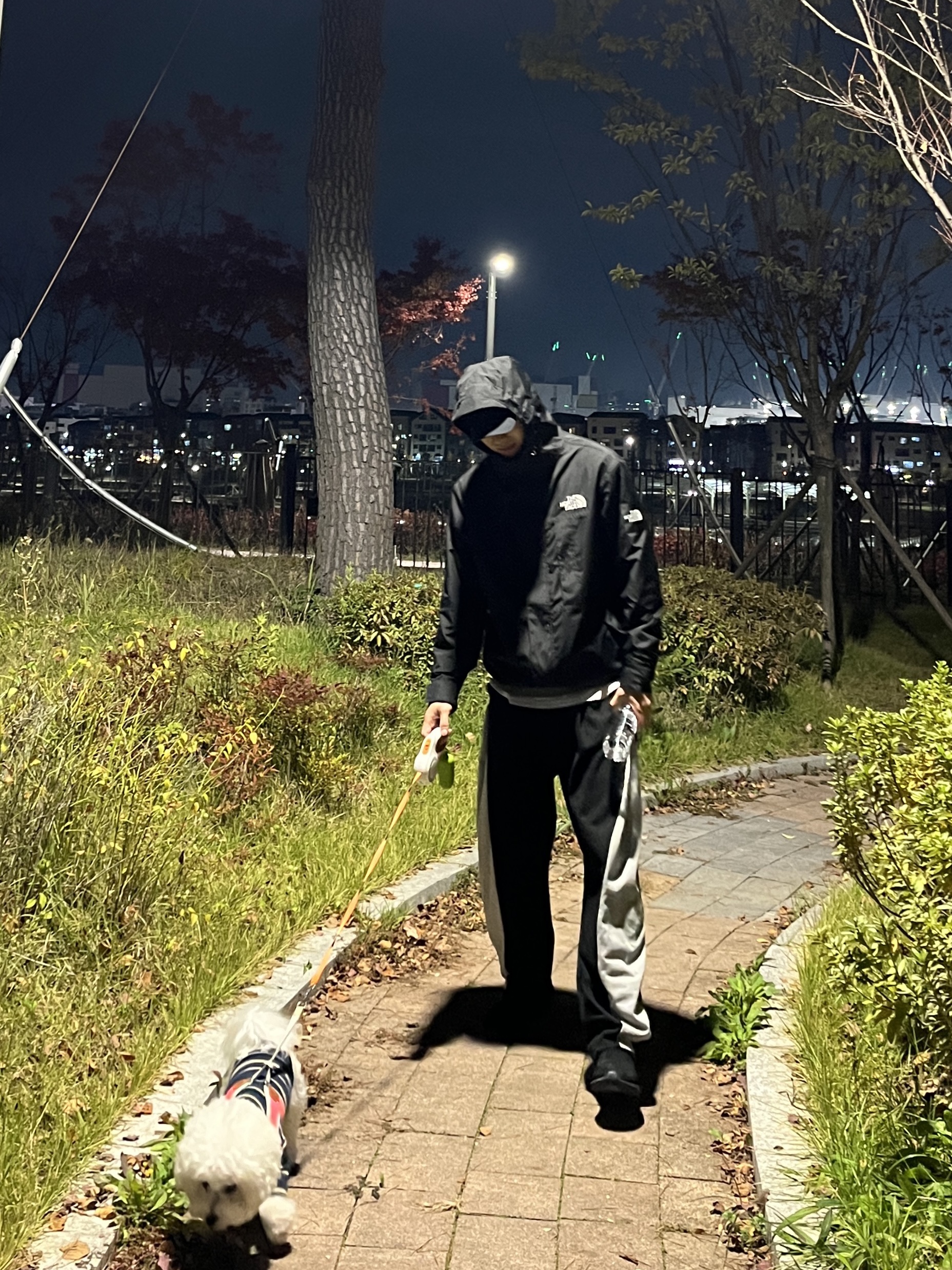 The North Face White Label Neo Vaiden Jacket Black, Adidas Tubular Doom Triple Black 착용 스타일 - 2