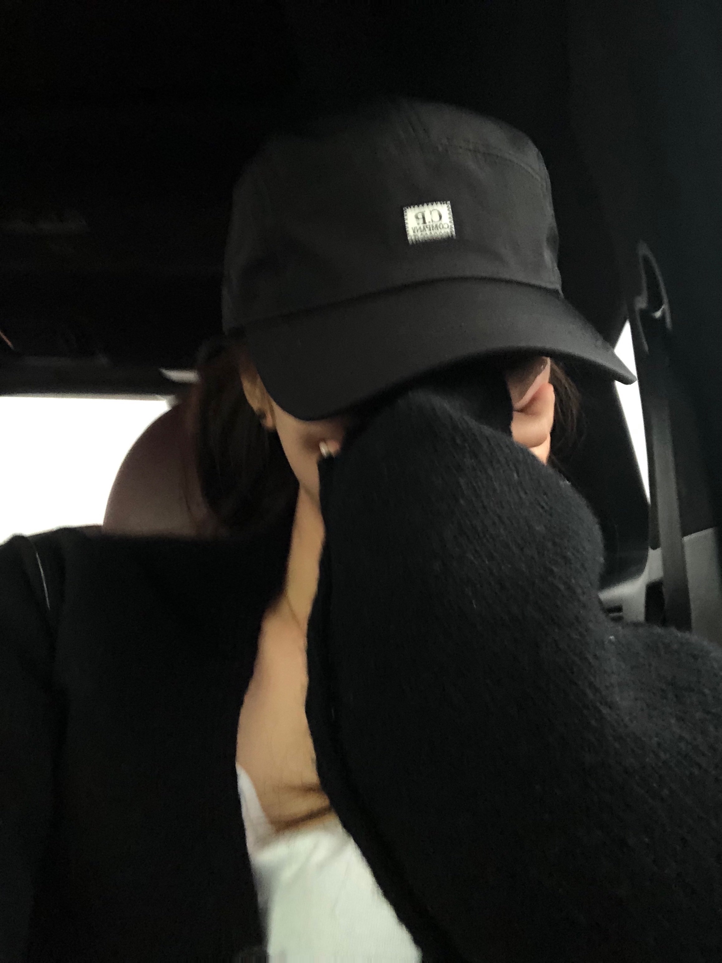 C.P. Company Chrome Logo Cap Black - 22SS, (W) Matin Kim Matin Stitch Point Crop Cardigan Black 착용 스타일