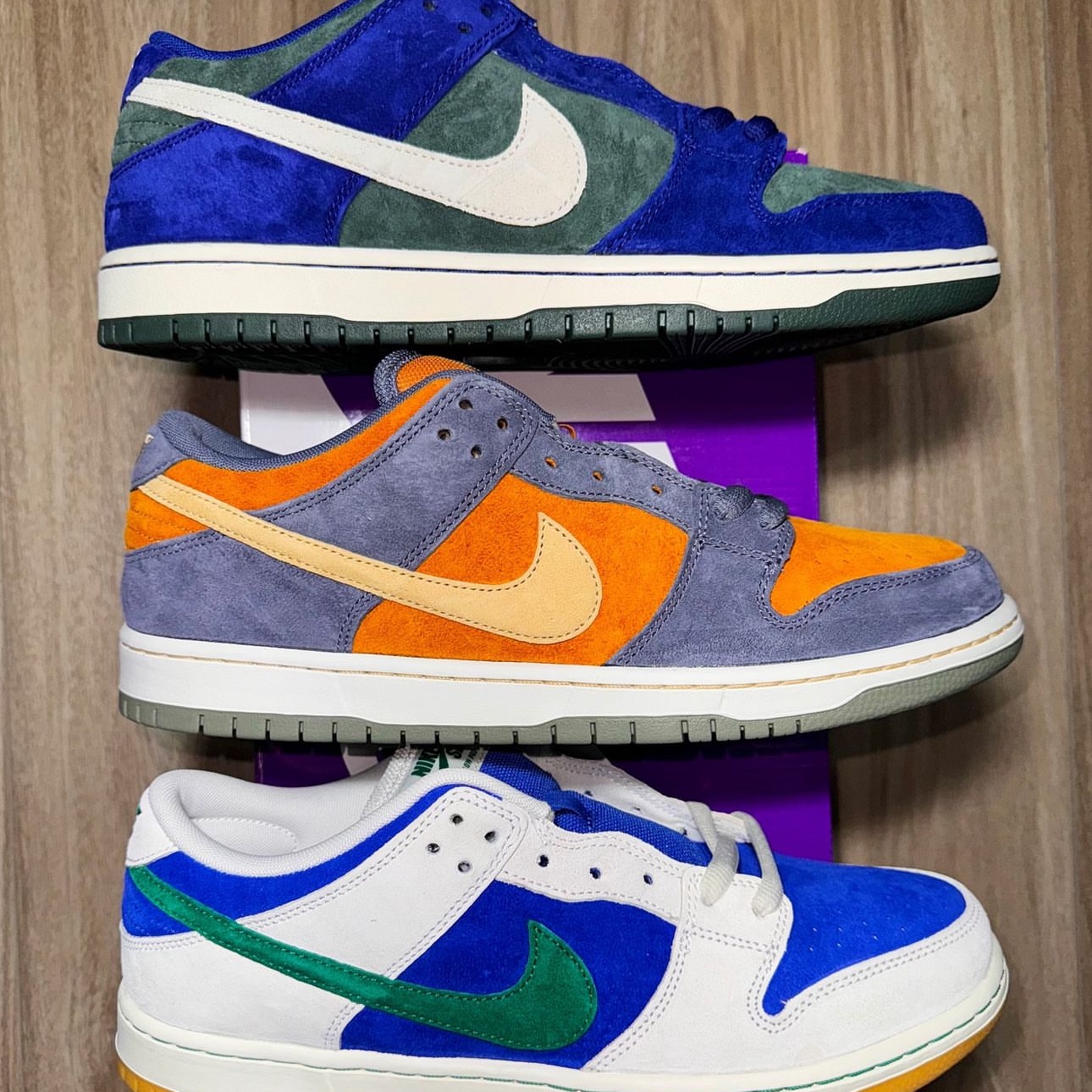 Nike SB Dunk Low Pro Light Carbon and Monarch, Nike SB Dunk Low Deep Royal Green 착용 스타일