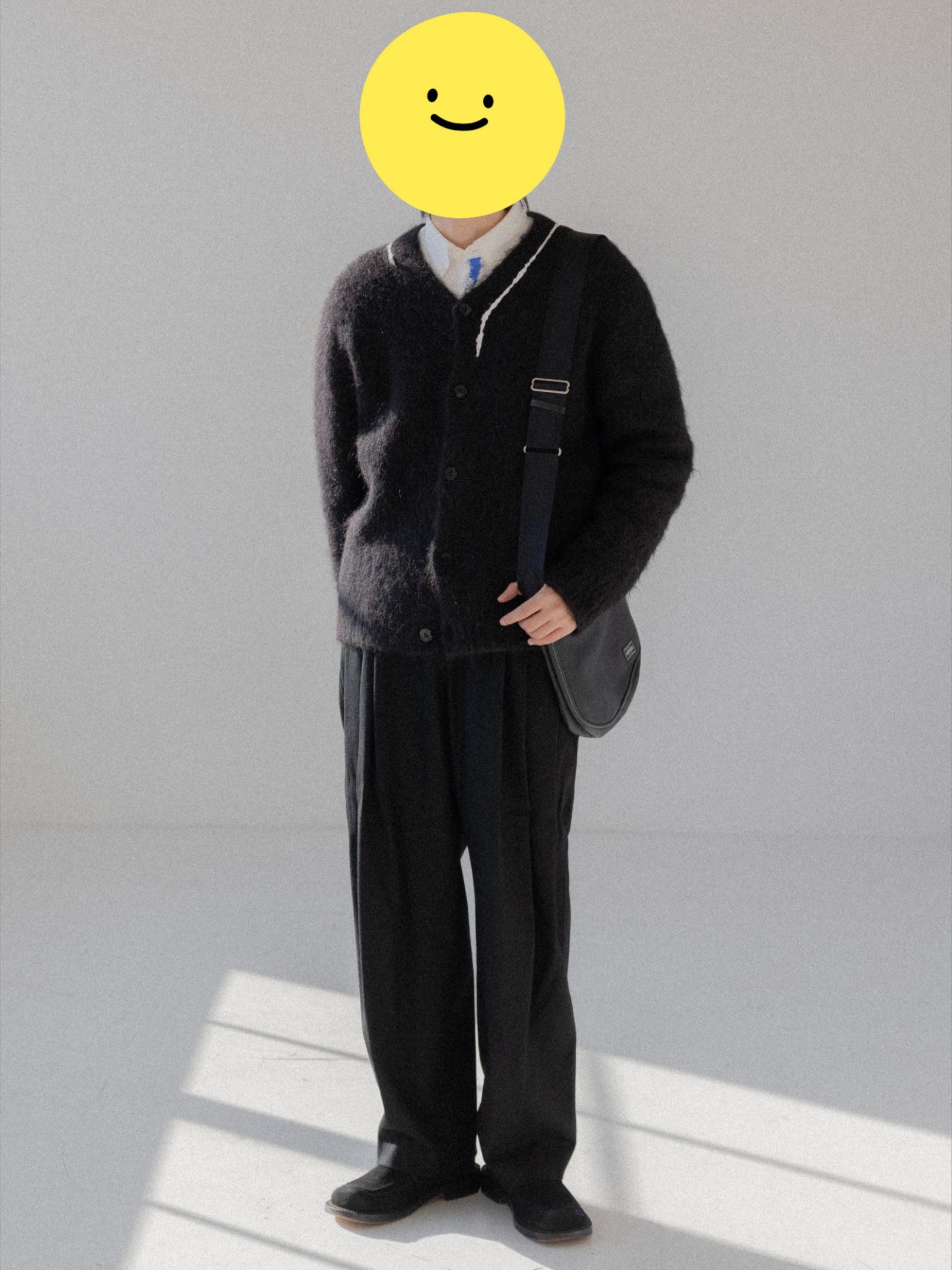 Porter Cisco Shoulder Bag Black 착용 스타일 - 2