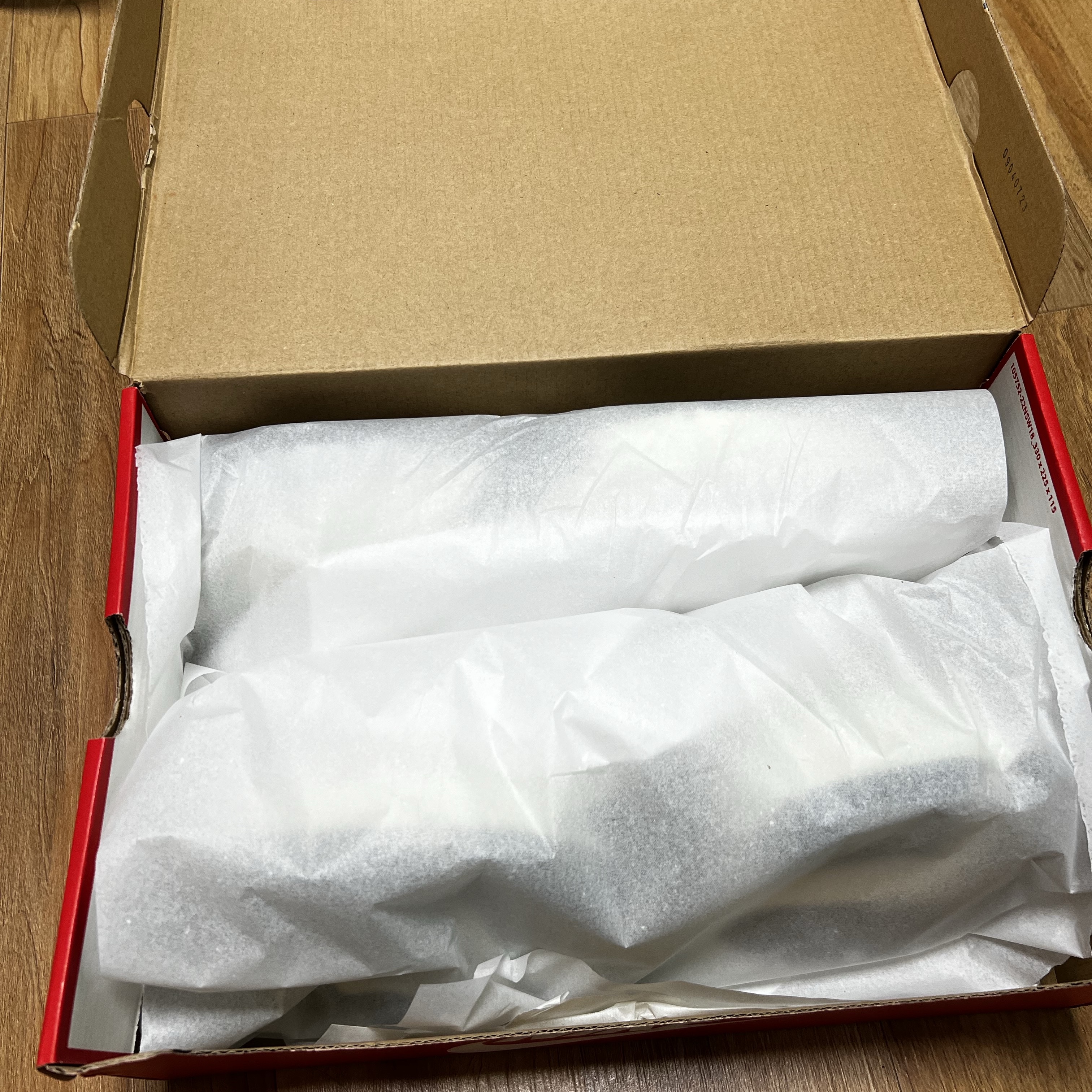 Nike V2K Run White Fir 착용 스타일 - 5