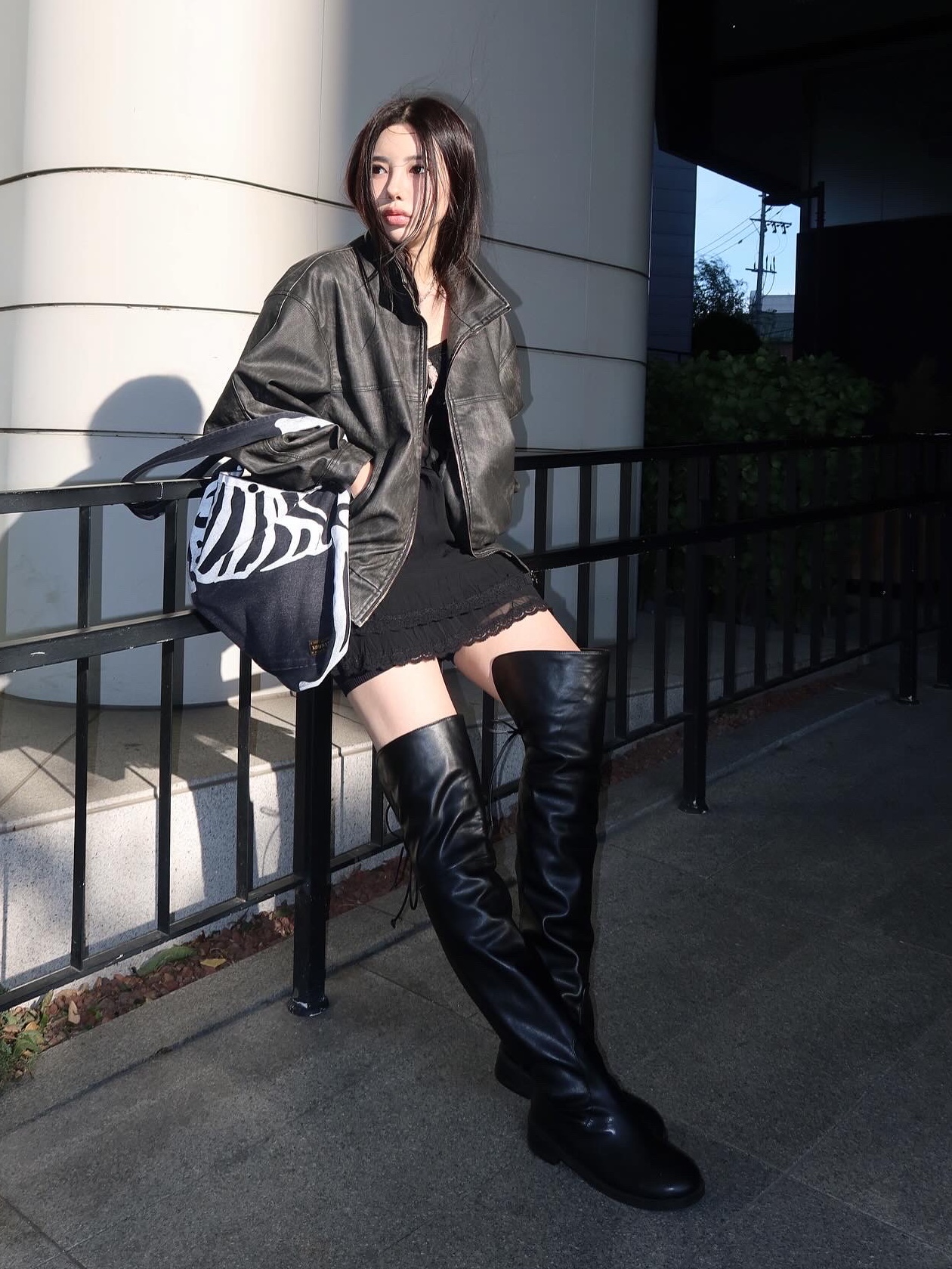 Kapital 14 oz. Denim Bone Print Book Bag Black 착용 스타일