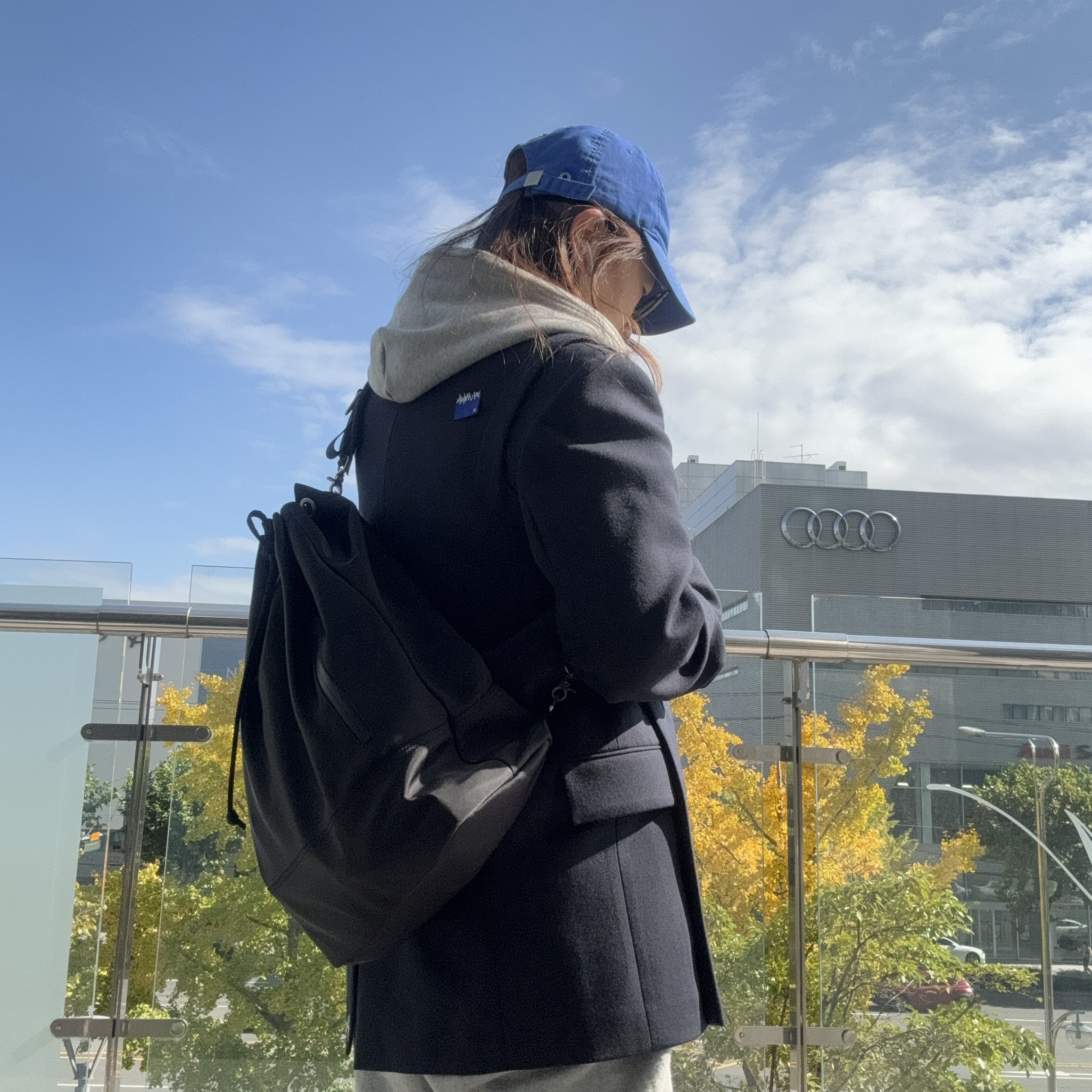 Zara x Ader Error Oversize Blazer Navy 착용 스타일 - 2