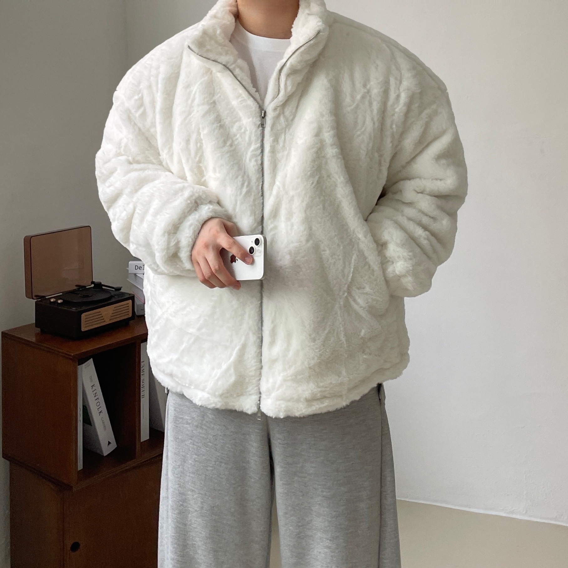 Nike Air Force 1 '07 Low White 착용 스타일 - 3