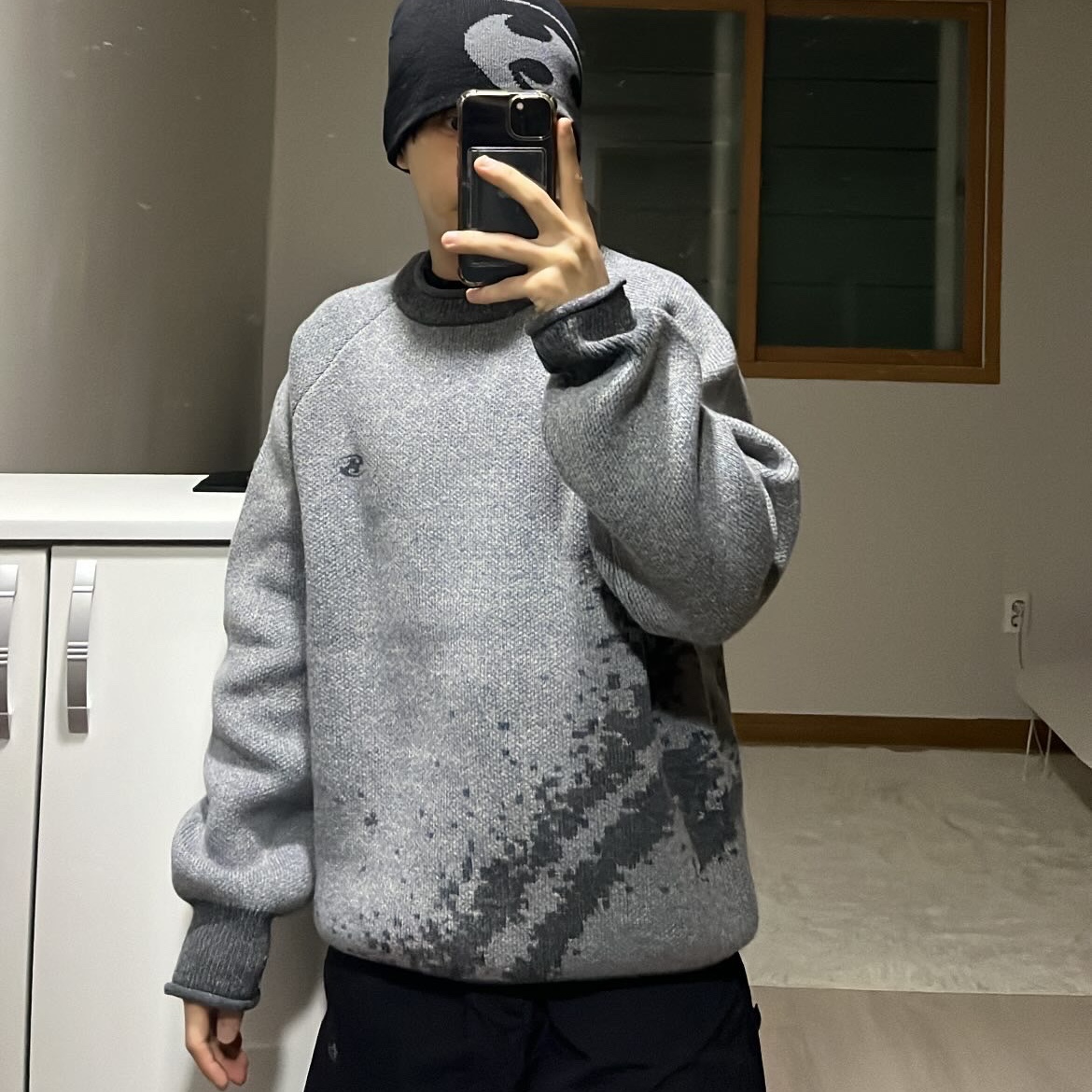 Sansan Gear Mosaic Knit Grey, Sansan Gear Logo Beanie Black 착용 스타일