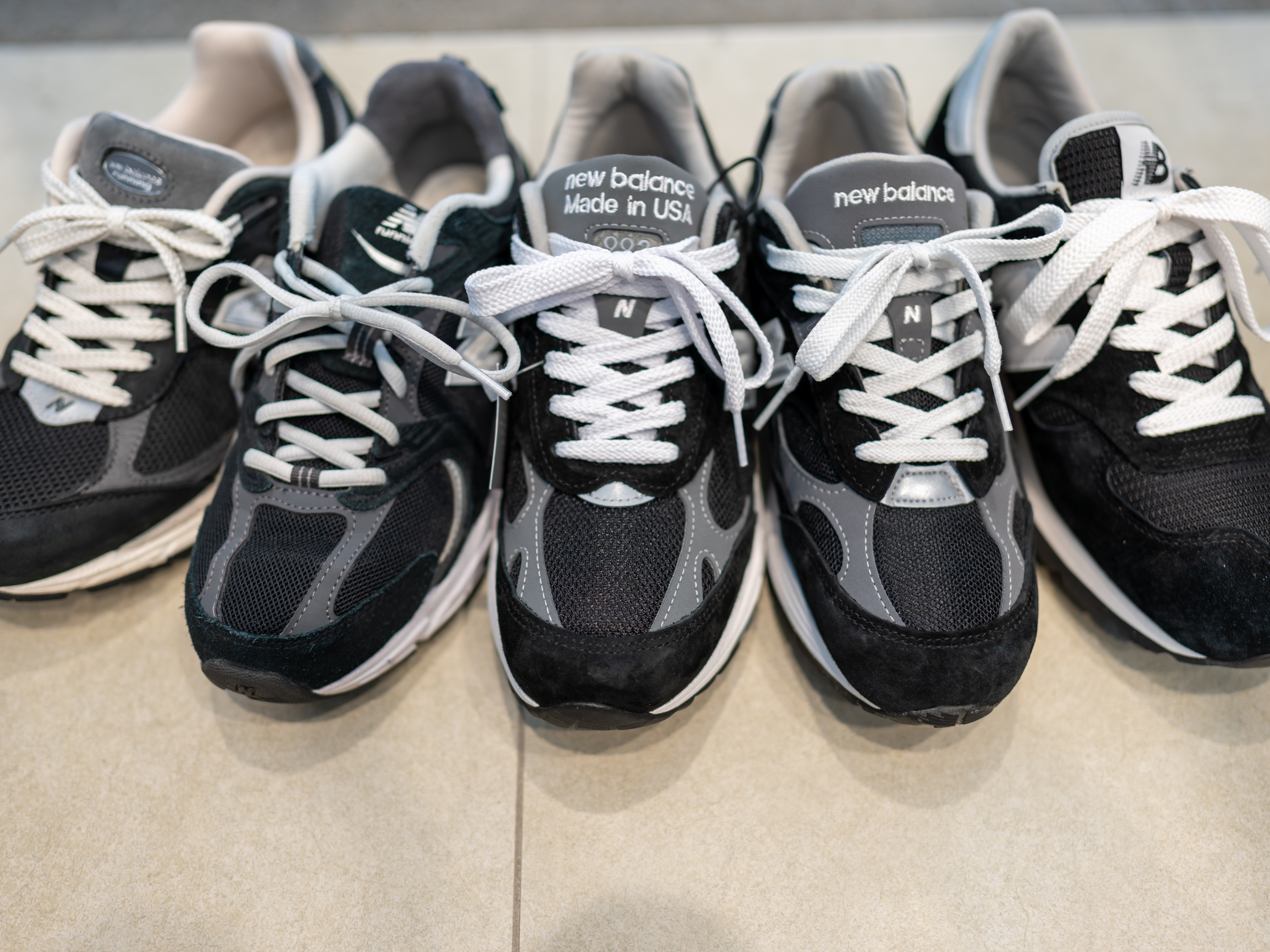 New Balance 993 Made in USA Black - D Standard, New Balance 990v1 Made in USA Black 착용 스타일 - 1