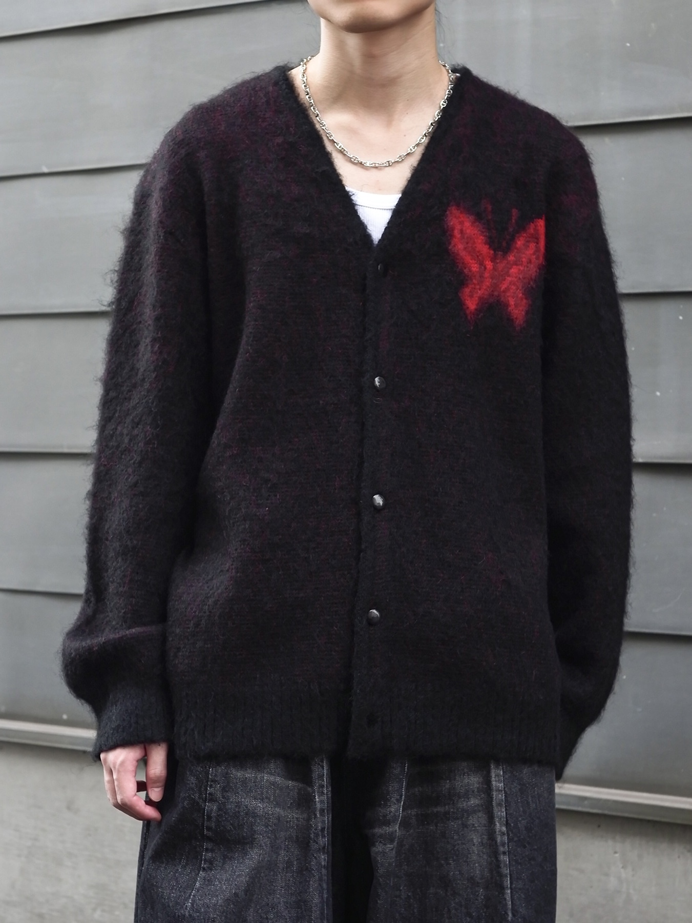 Needles x Studious Mohair Papillon 1 Cardigan Black 착용 스타일 - 1