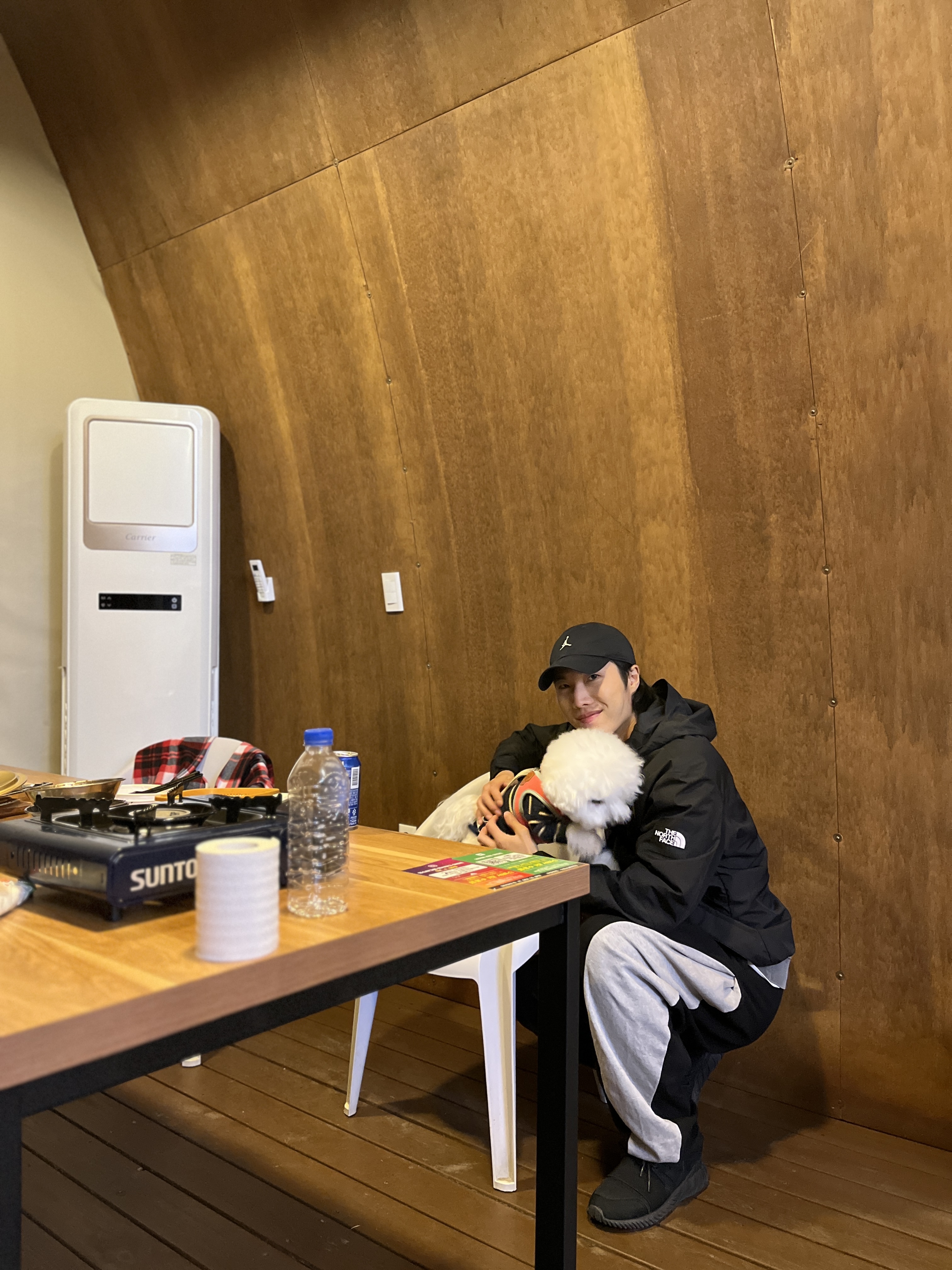 The North Face White Label Neo Vaiden Jacket Black, Adidas Tubular Doom Triple Black 착용 스타일 - 1