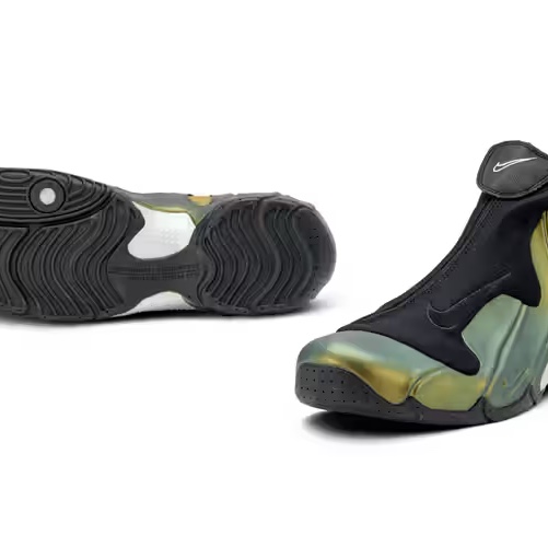 Nike Clogposite Black and Metallic Gold 착용 스타일 - 5